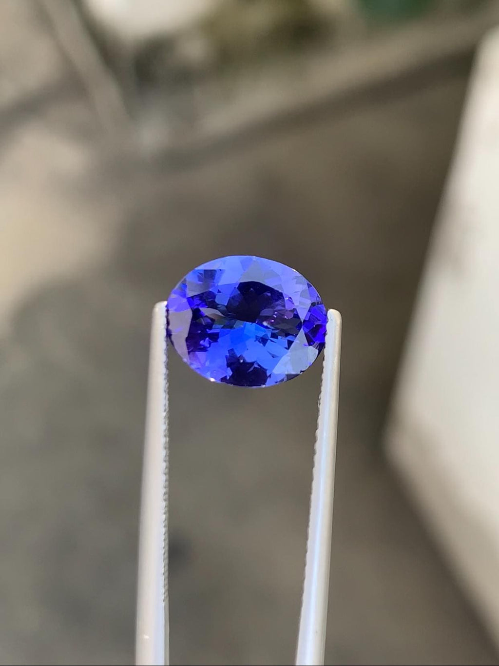 3.33 Carat Oval Tanzanite Gemstone: Vivid Violet-Blue, Collector Quality