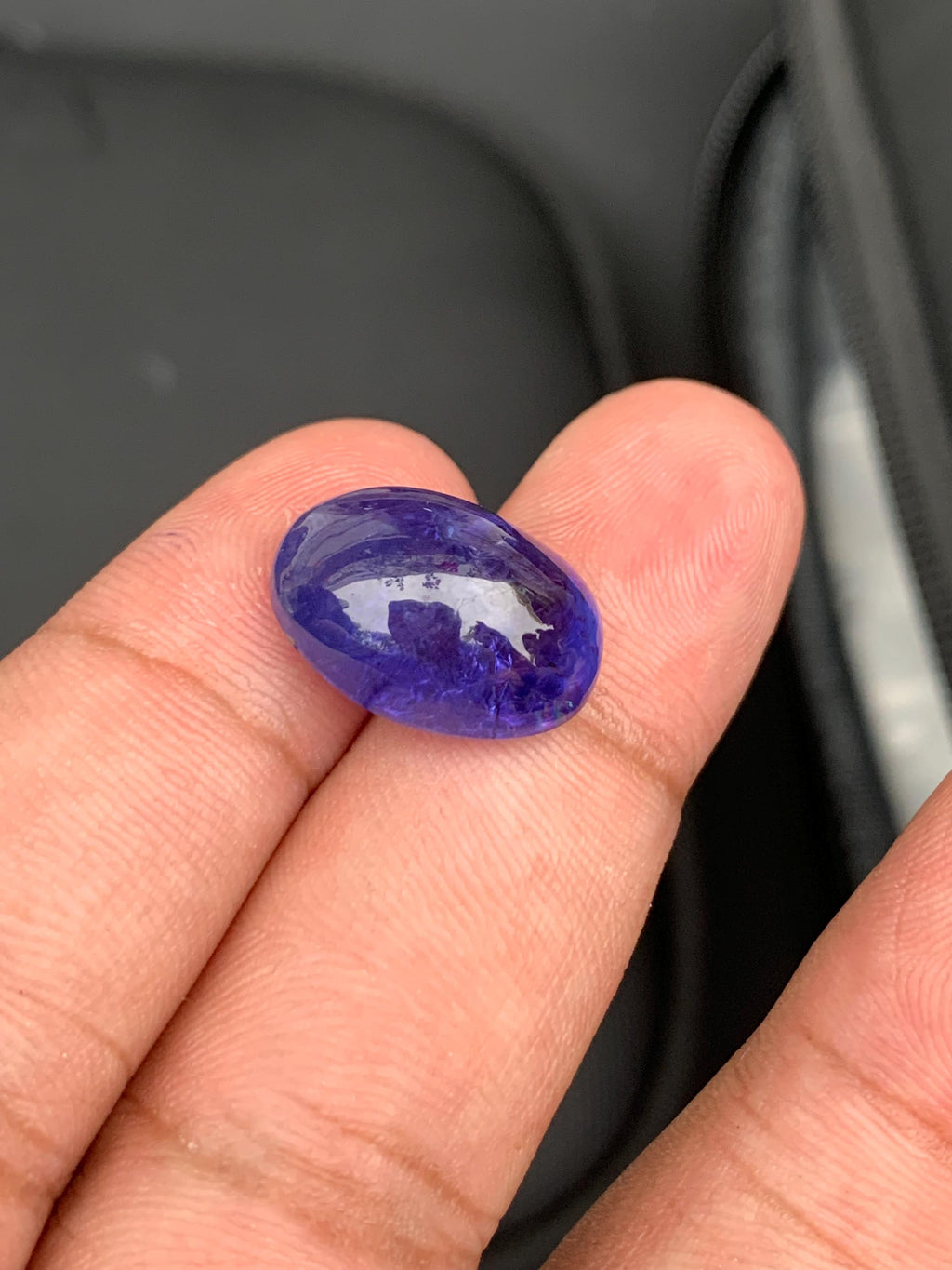 AAA Tanzanite Cabochon: 14.65 Carat Loose Gemstone - December Birthstone