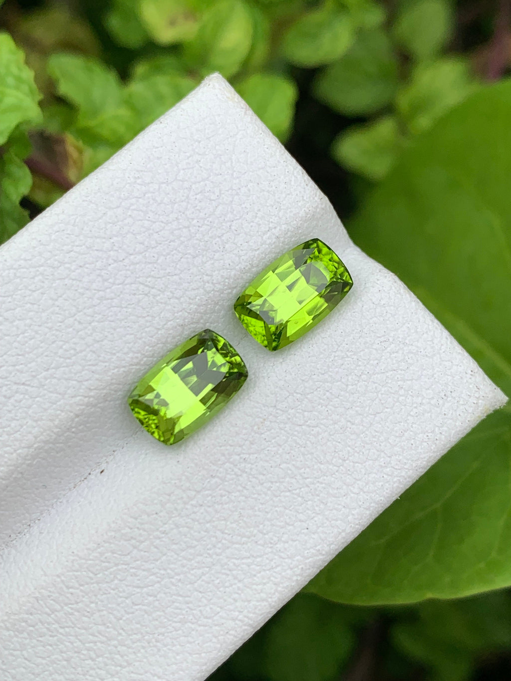 Lime Green Peridot Gemstone: 3.90 Carat Emerald Cut, August Birthstone