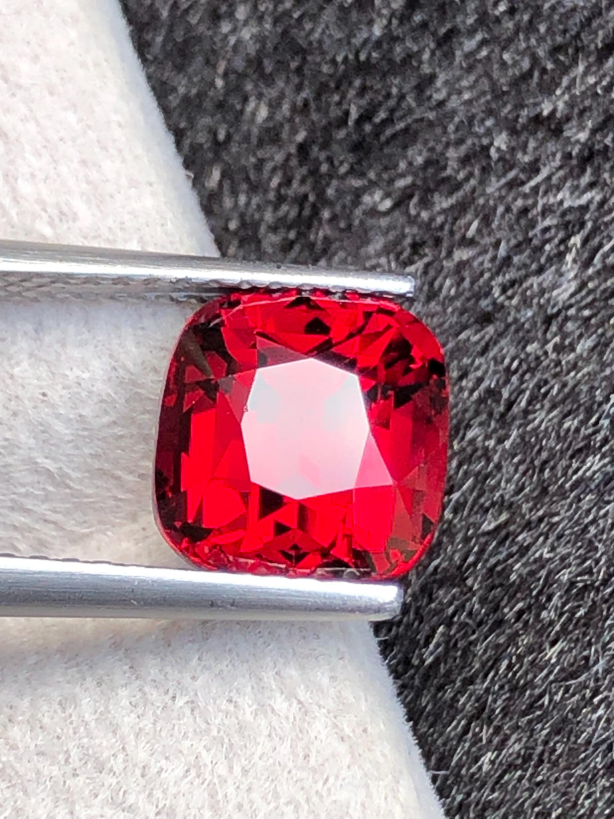 Rhodolite Garnet 4.05ct Cushion Cut – Tanzanian Gemstone