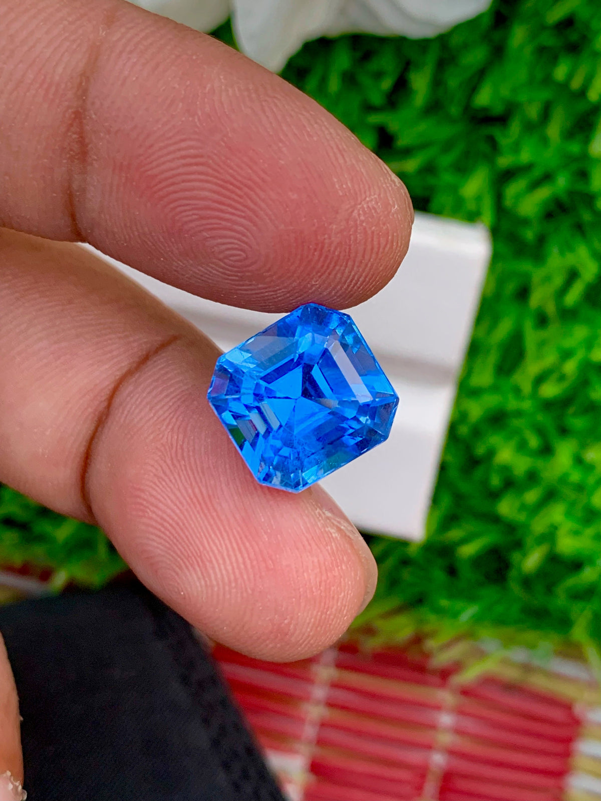 11.55 Carat Deep Blue Santa Maria Aquamarine Gemstone: Ascher Cut Loose Stone