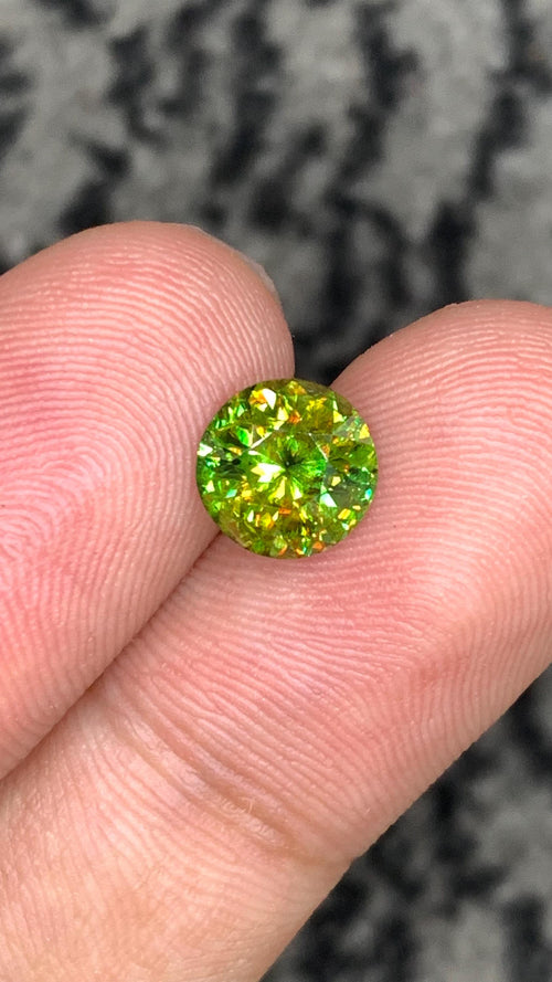1.30 CT Round Cut Sphene Gemstone: Natural Himalayan Titanite