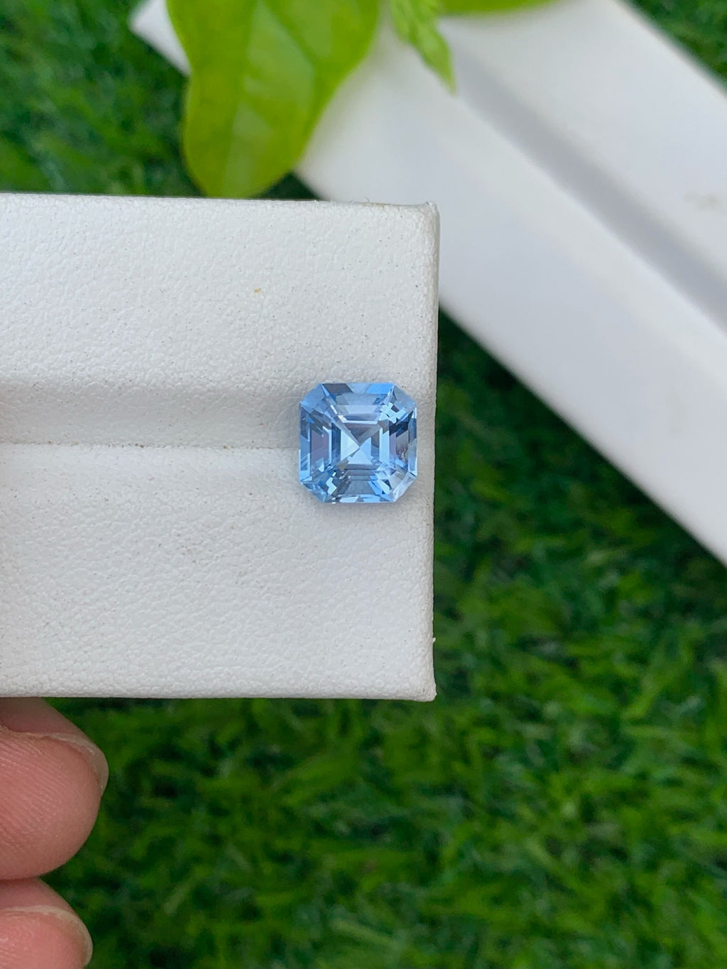 Santa Maria Aquamarine Gemstone: 2.05 Carat Asscher Cut Beryl