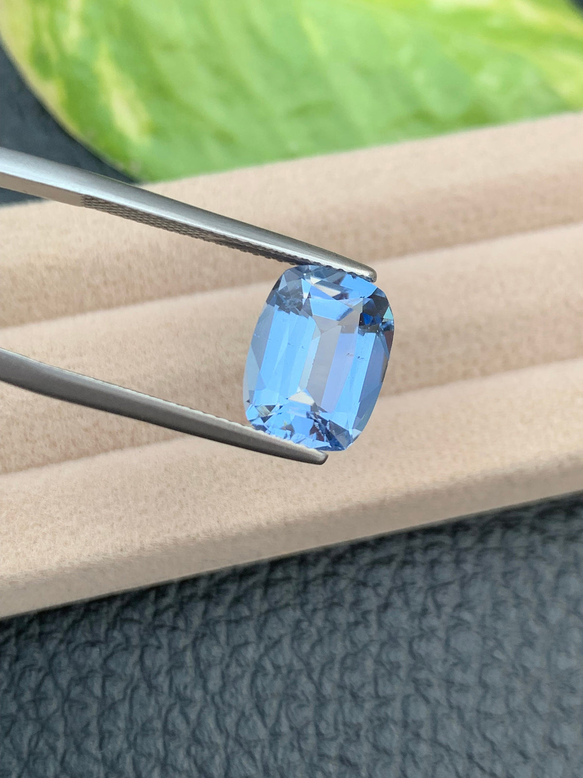 Santa Maria Aquamarine Gemstone: 4.80 CT Deep Blue Cushion Cut