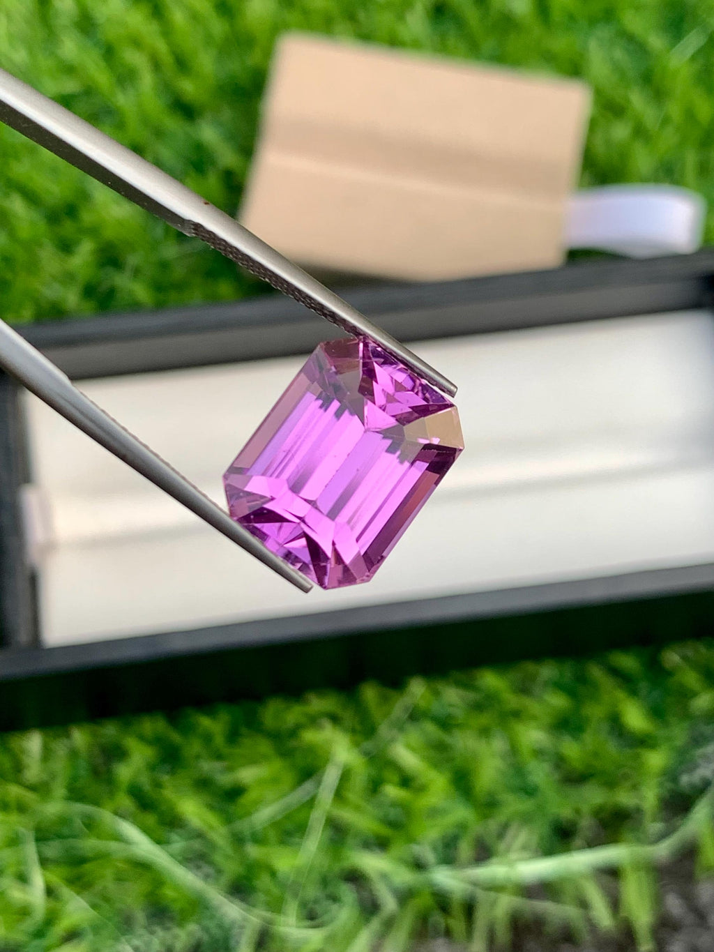 Emerald Cut Pink Kunzite Gemstone: 12.35 Carat Faceted Jewelry Stone