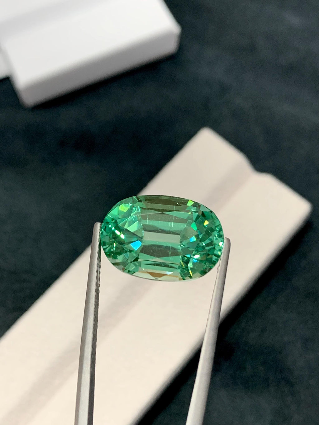 Green Hiddenite 16.85ct oval Cut | Vivid Green Spodumene from Afghanistan.