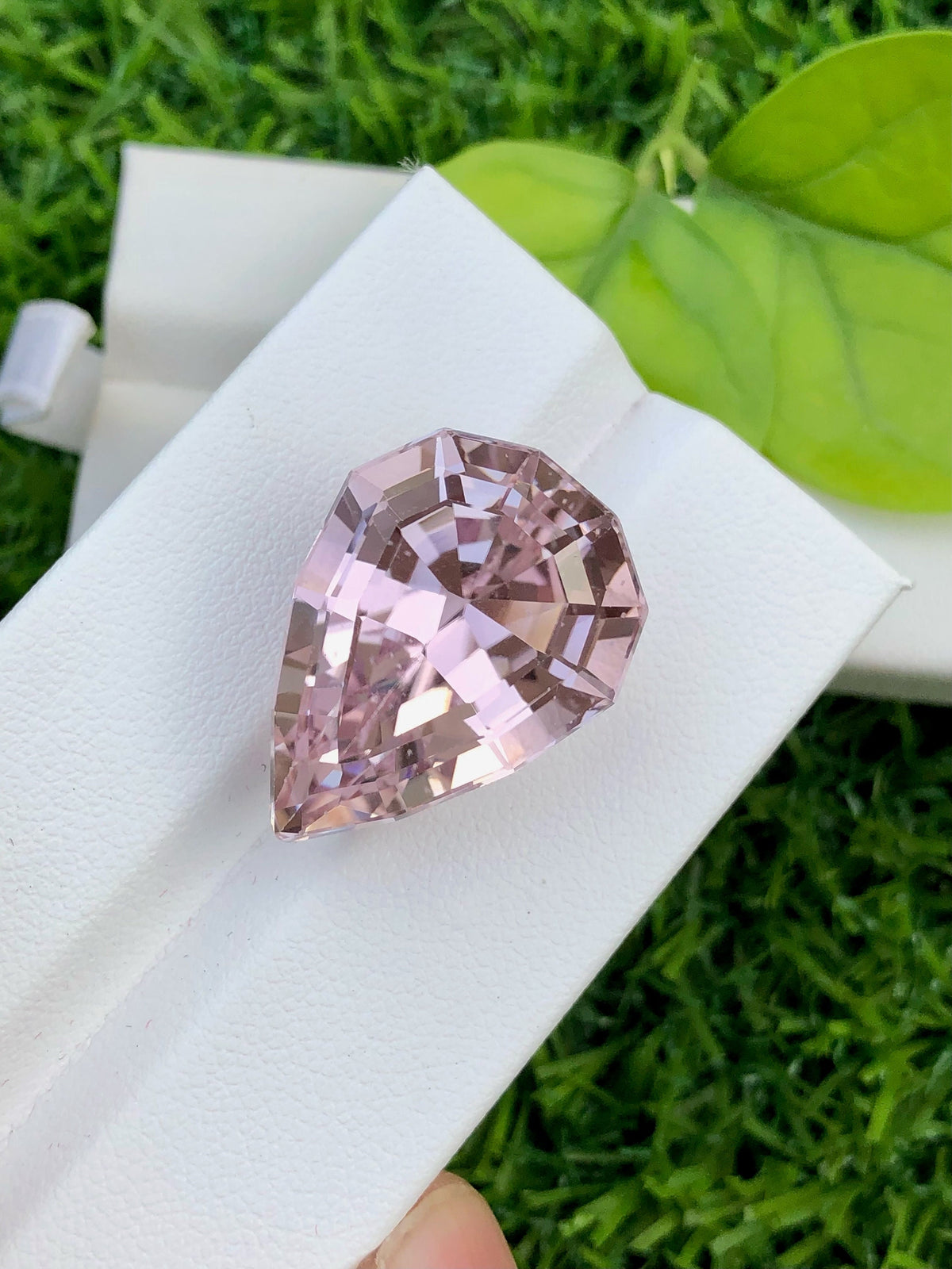 Reddish Pink Kunzite Gemstone: Pear Faceted Jewelry Stone, 32.20 CT