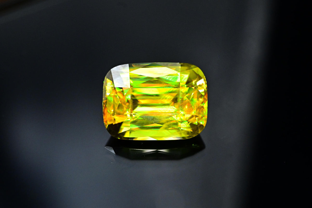 Natural Green Sphene Gemstone: Cushion Cut, 11.80 CT Loose Stone