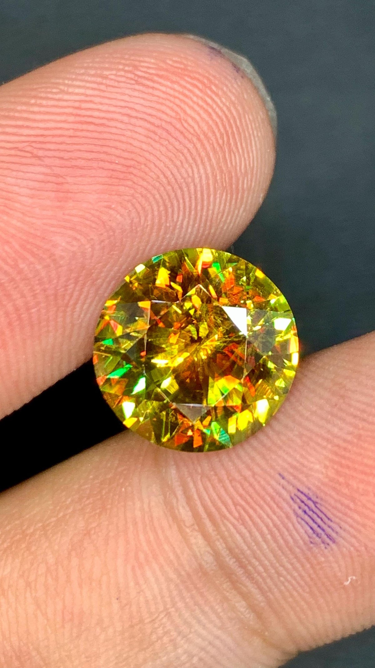 5 carats AAA Color Full Fire Nugget  16-0952 TCX Color Sparkles Natural Sphene Loose Gemstone ~