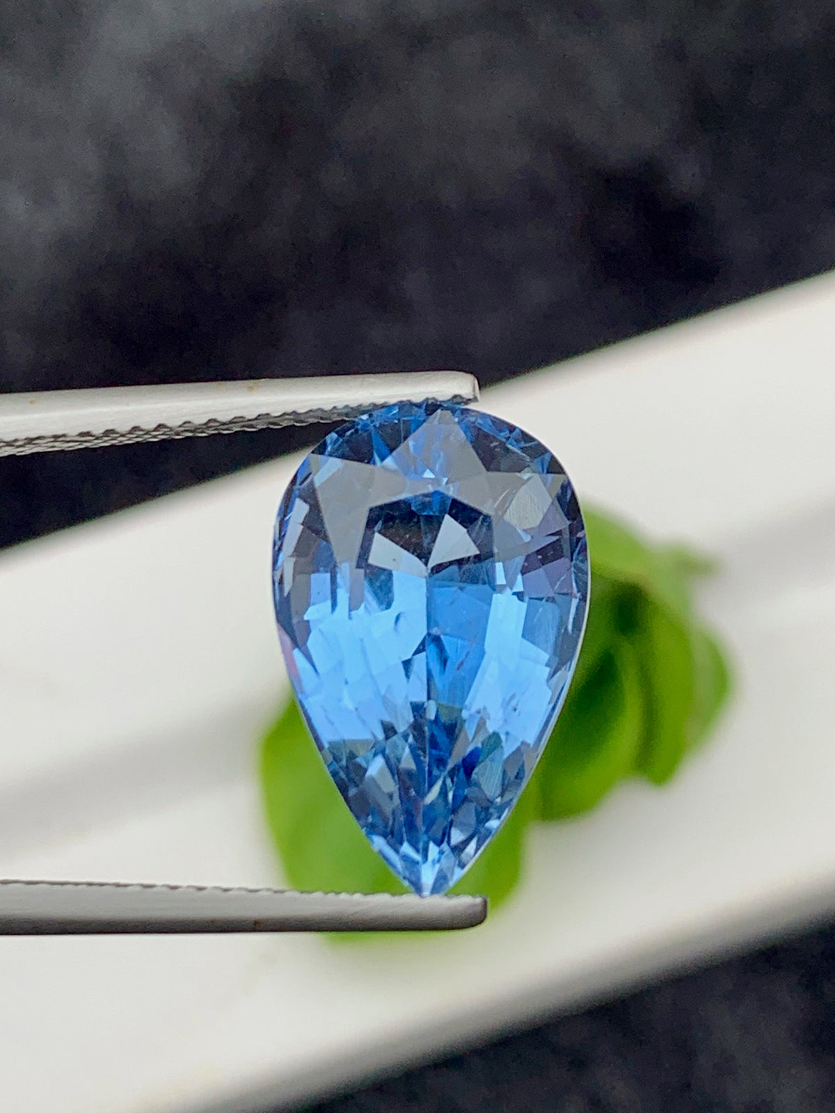 Natural Santa Maria Aquamarine Gemstone: 7.15 CT Pear Cut Stone