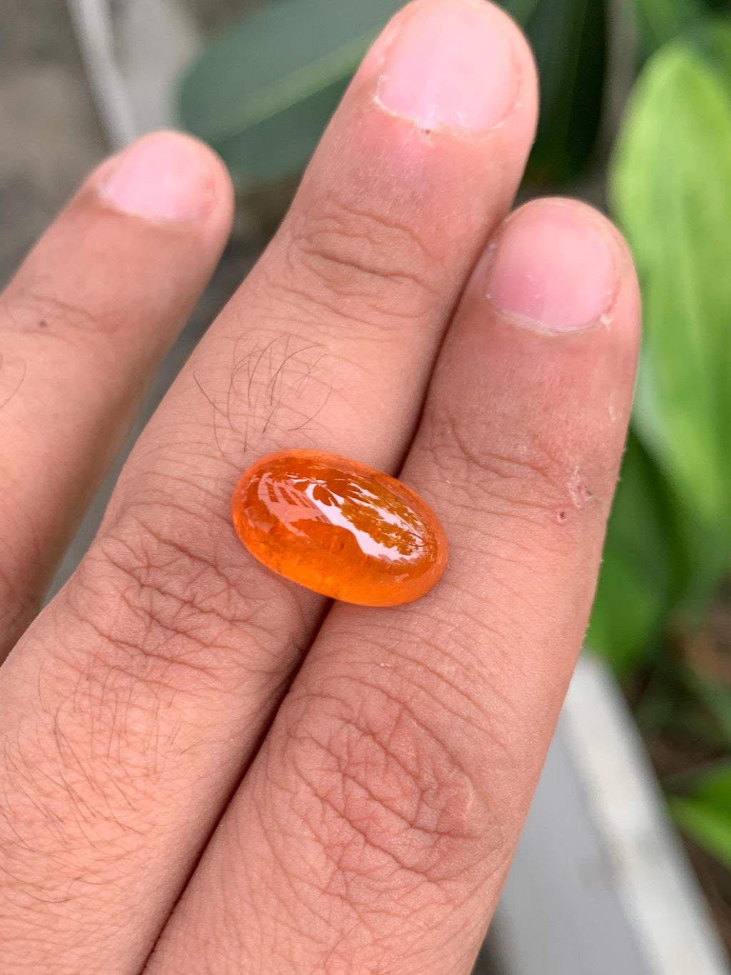 14.50 Carat Fanta Spessartite Garnet: Vivid Mandarin Orange Oval Gemstone