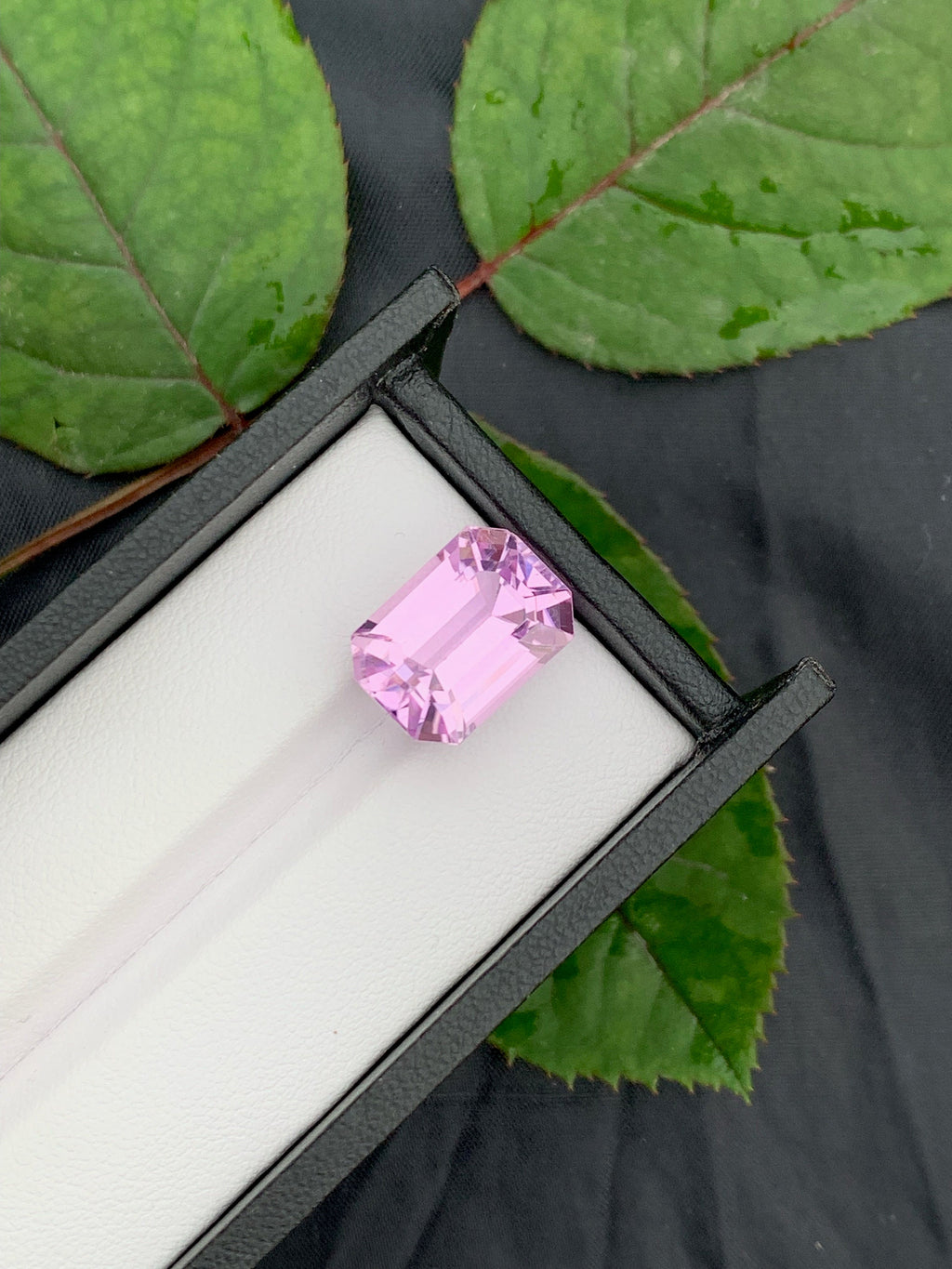 14 CT Pink Kunzite Gemstone: Emerald Cut Loose Stone