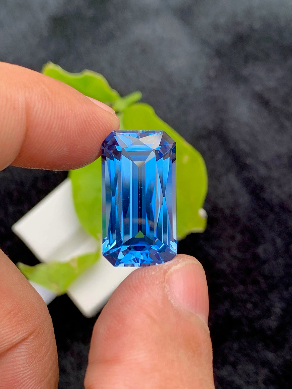 Santa Maria Aquamarine Gemstone: Emerald Cut, 18.68 CT Loose Beryl