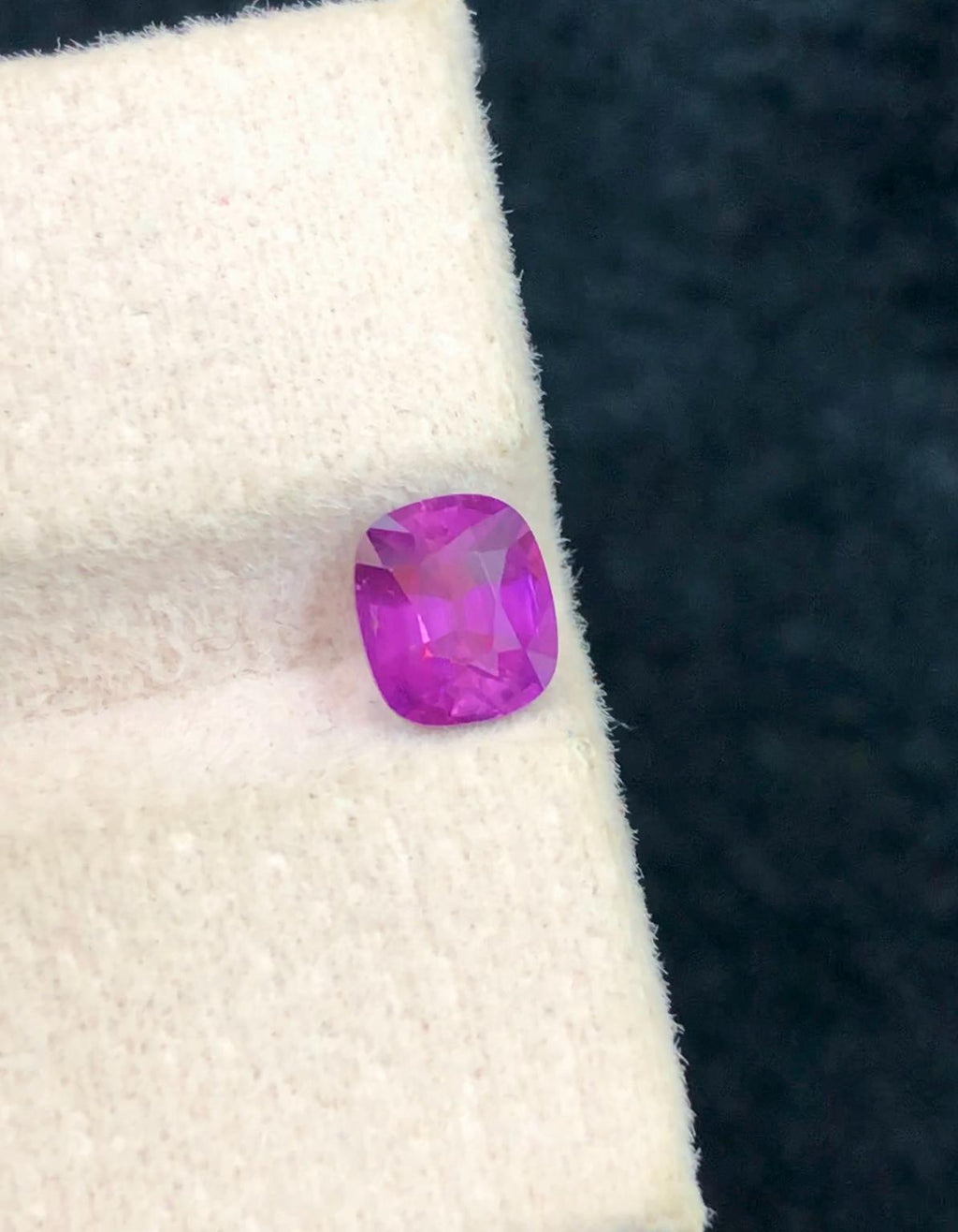 Natural 1.10 Carat Purple Pink Sapphire Gemstone – Oval Cut Facated loose gemstone
