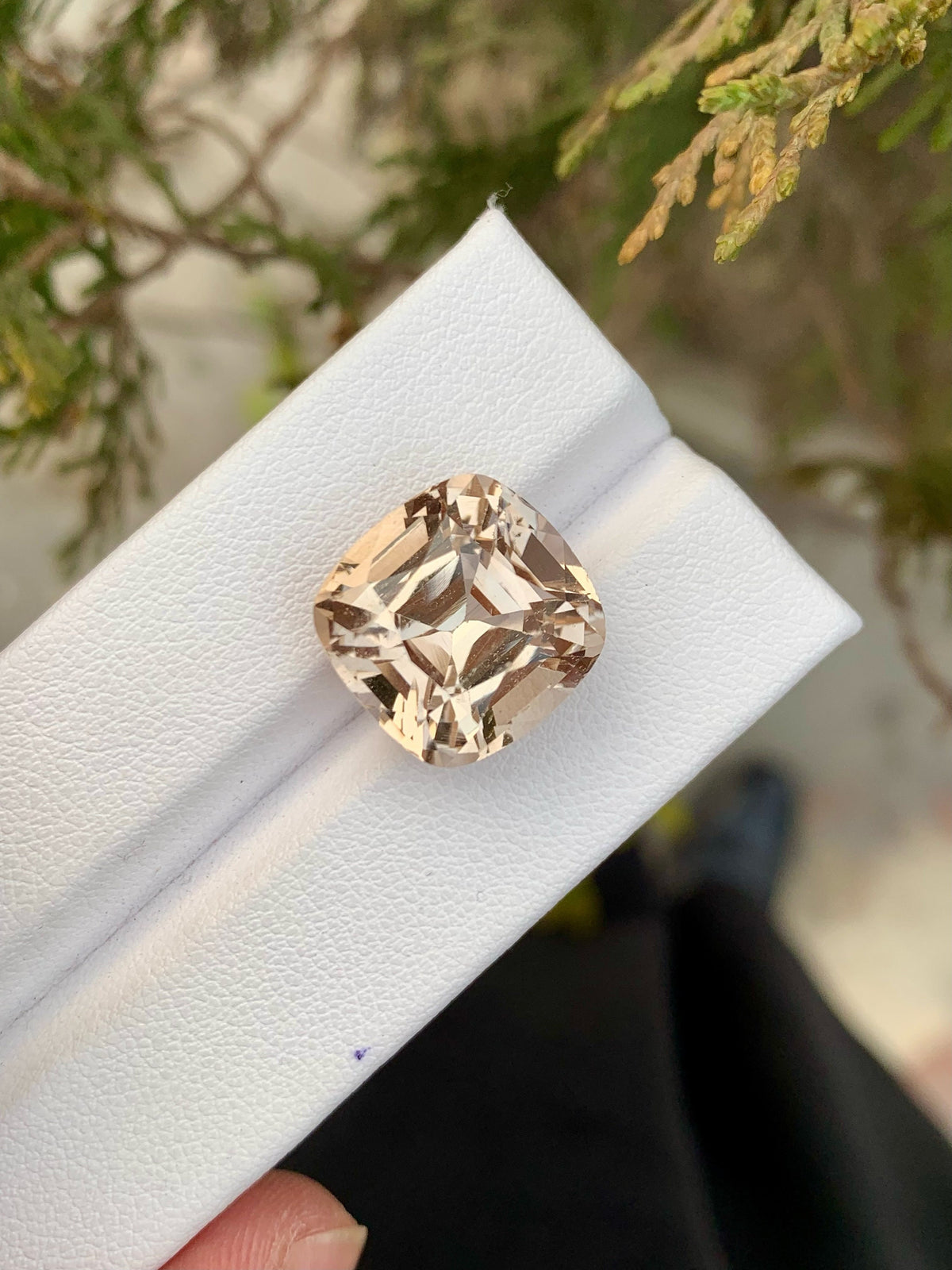Natural Imperial Topaz Gemstone: 18.20 CT Faceted Cushion Cut