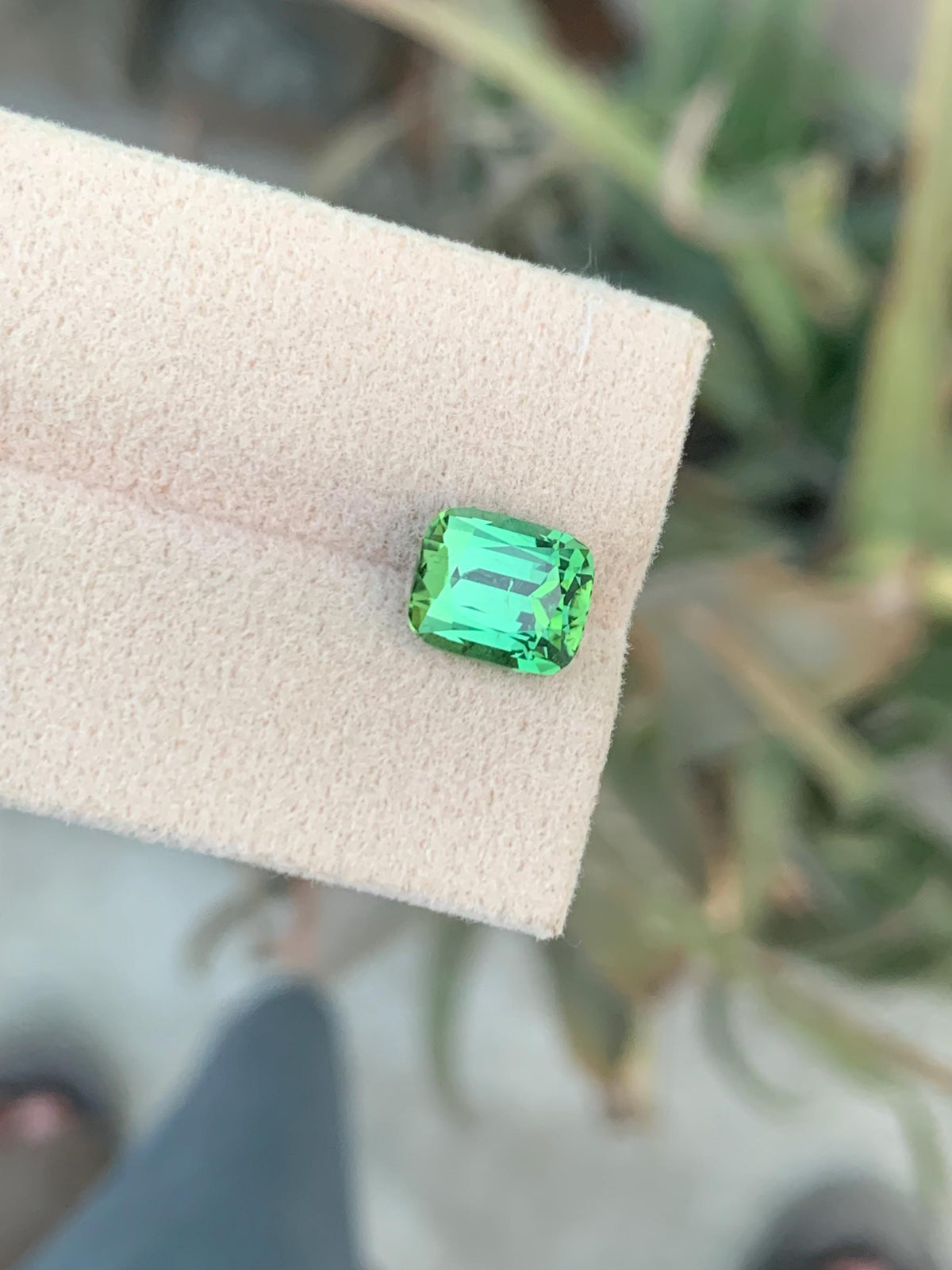 Natural Bluish Green Tourmaline Gemstone: Cushion Cut, 3.40 CT