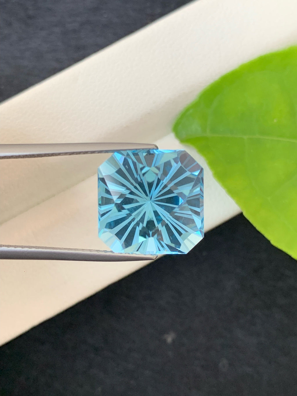 12 CT Electric Blue Topaz Gemstone: Asscher Cut Swiss Topaz