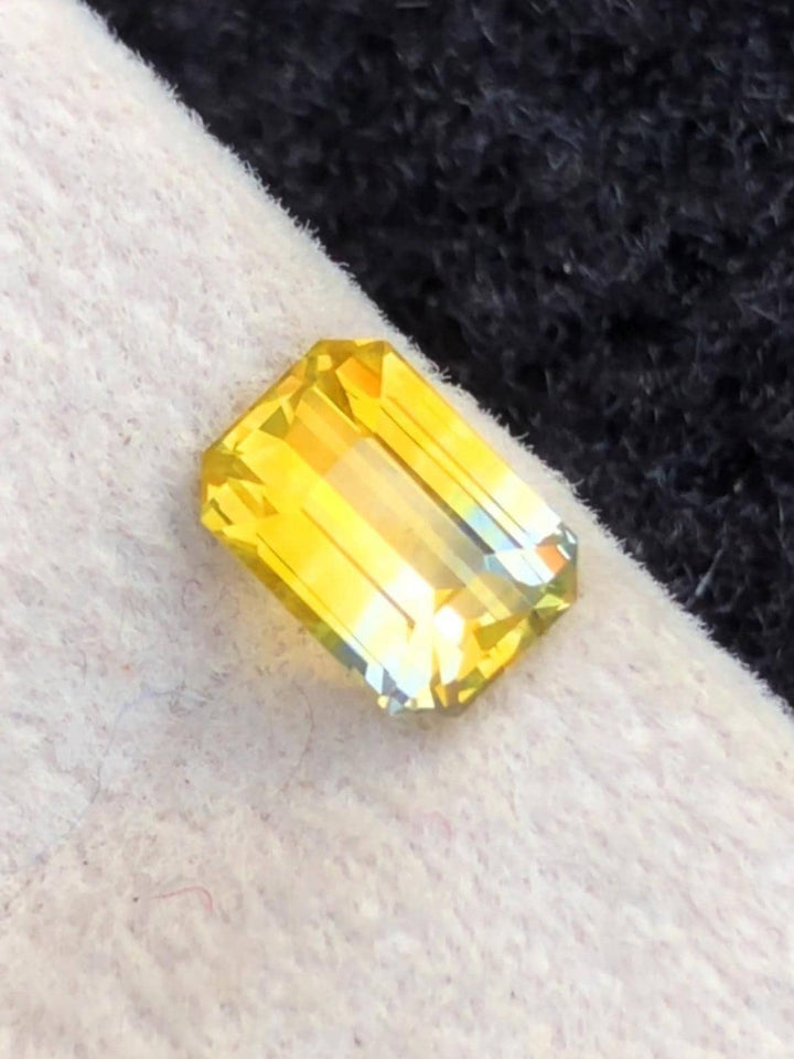 Yellow Sapphire 1.07 ct Emerald Octagonal Cut Madagascar With Certificate