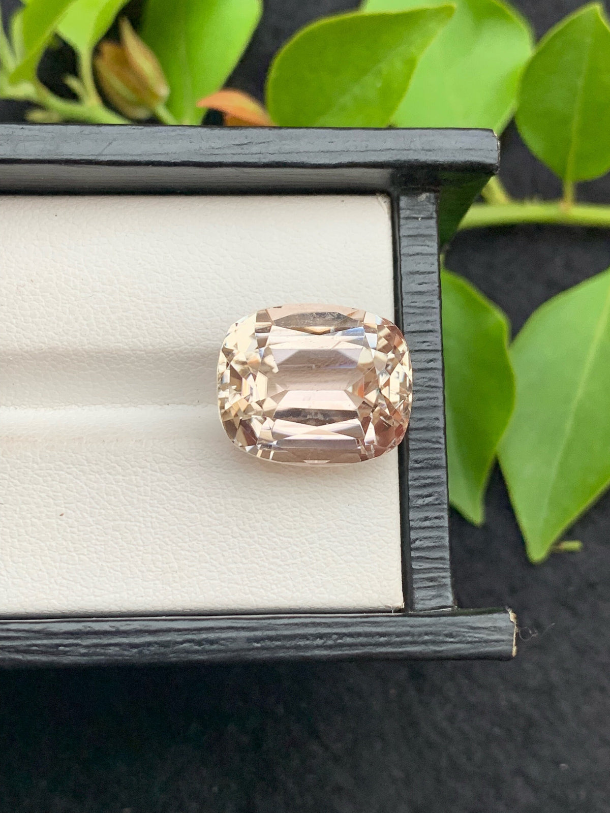 Yellow Kunzite Gemstone: 17.25 Carat Cushion Cut Triphane