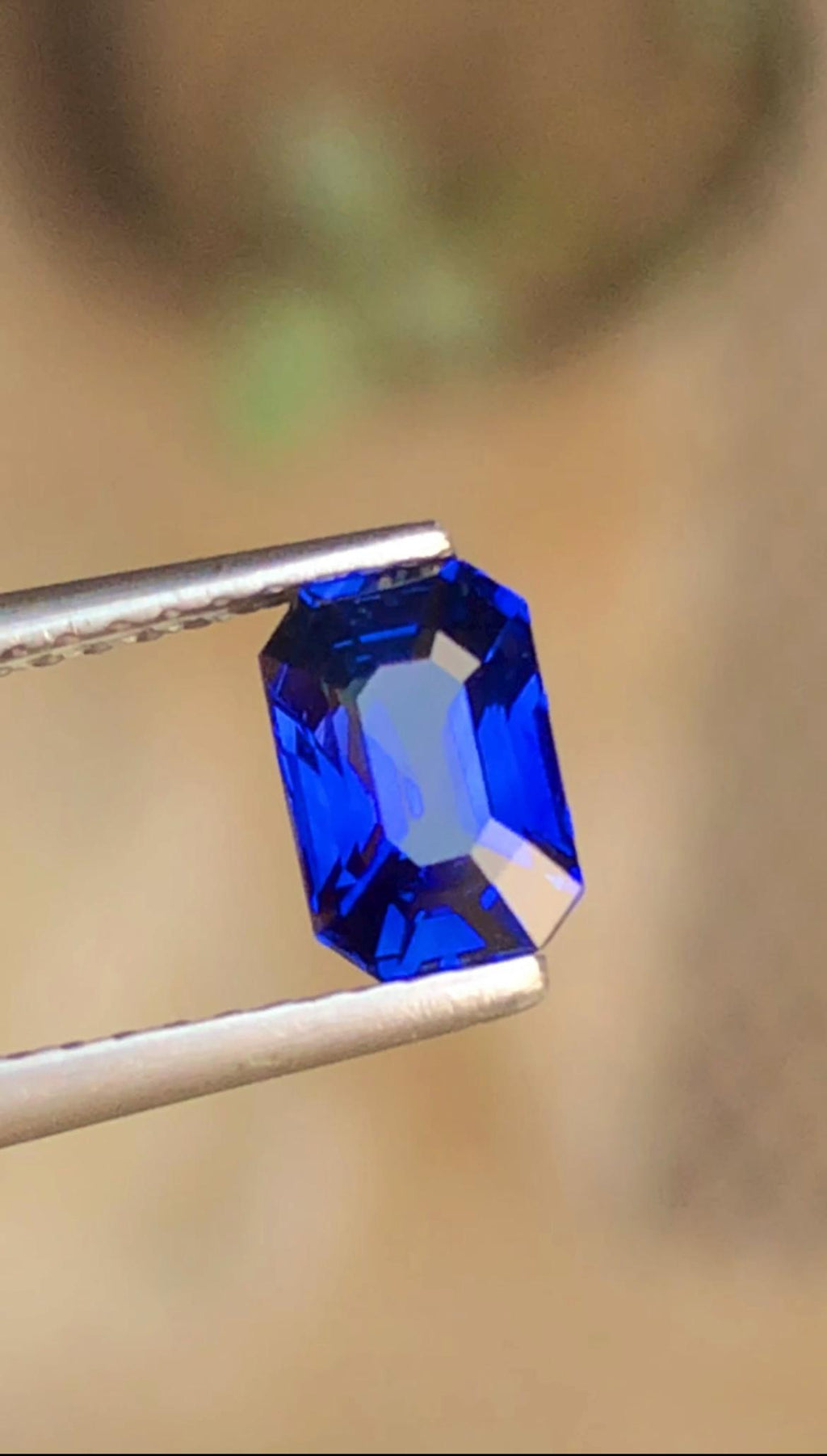 Royal Blue Sapphire 1.09ct Octagonal Cut Madagascar – Certified Faceted Gemstone