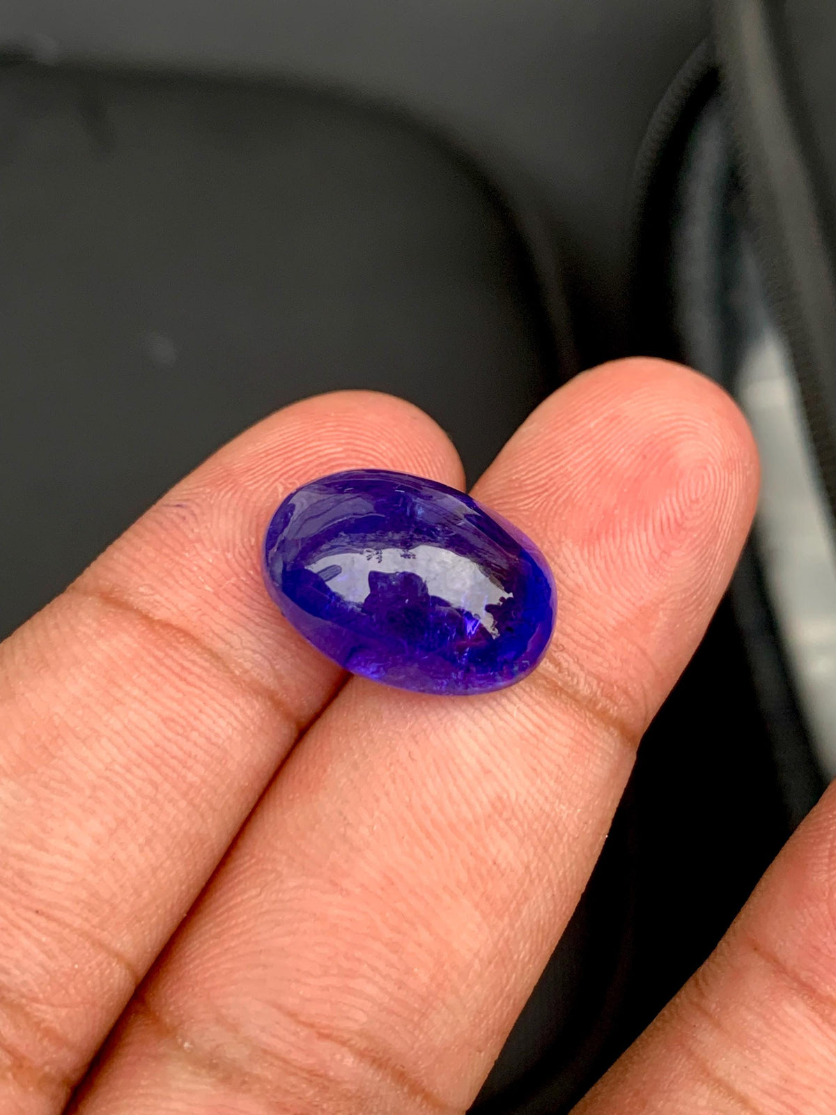 AAA Tanzanite Cabochon: 14.65 Carat Loose Gemstone - December Birthstone