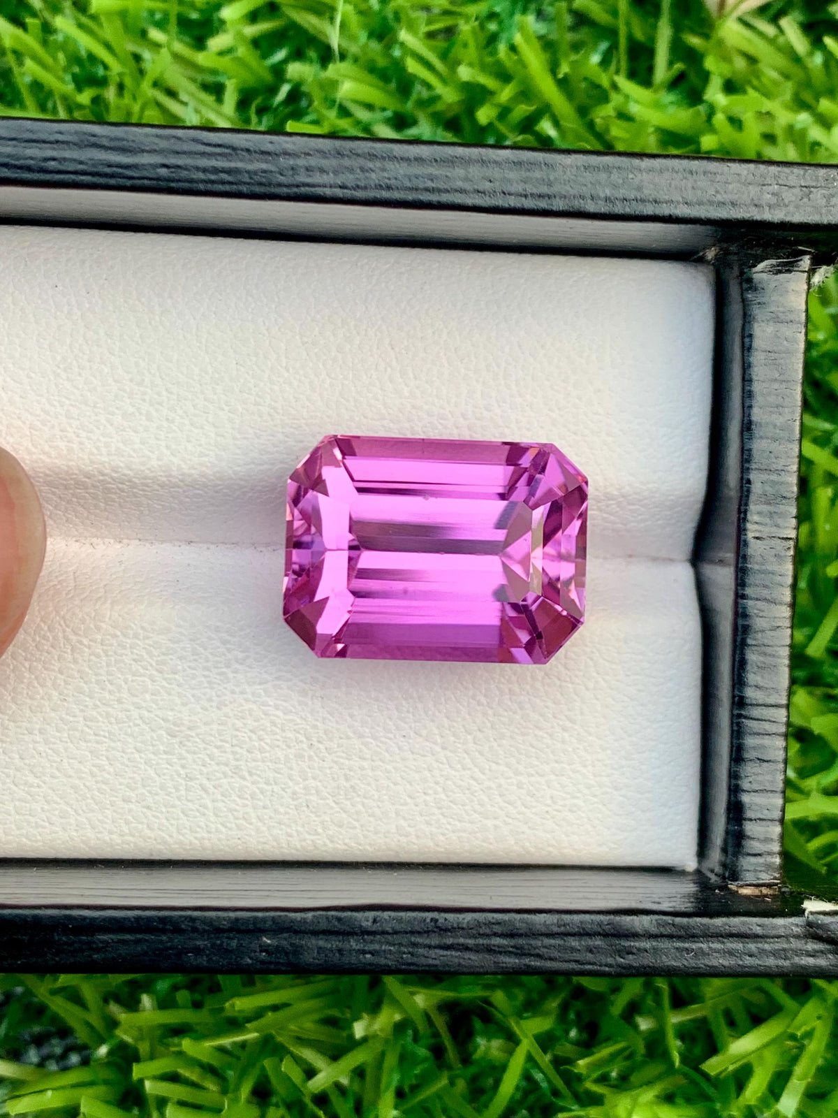 Emerald Cut Pink Kunzite Gemstone: 20.60 CT October Birthstone