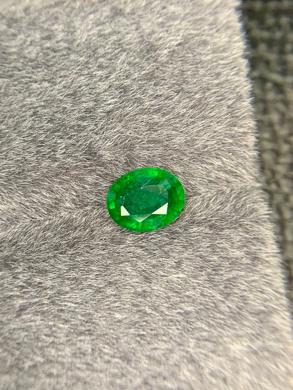 Zambia Emerald Gemstone: Oval Cut, Natural Green Emerald, 2.92 CT