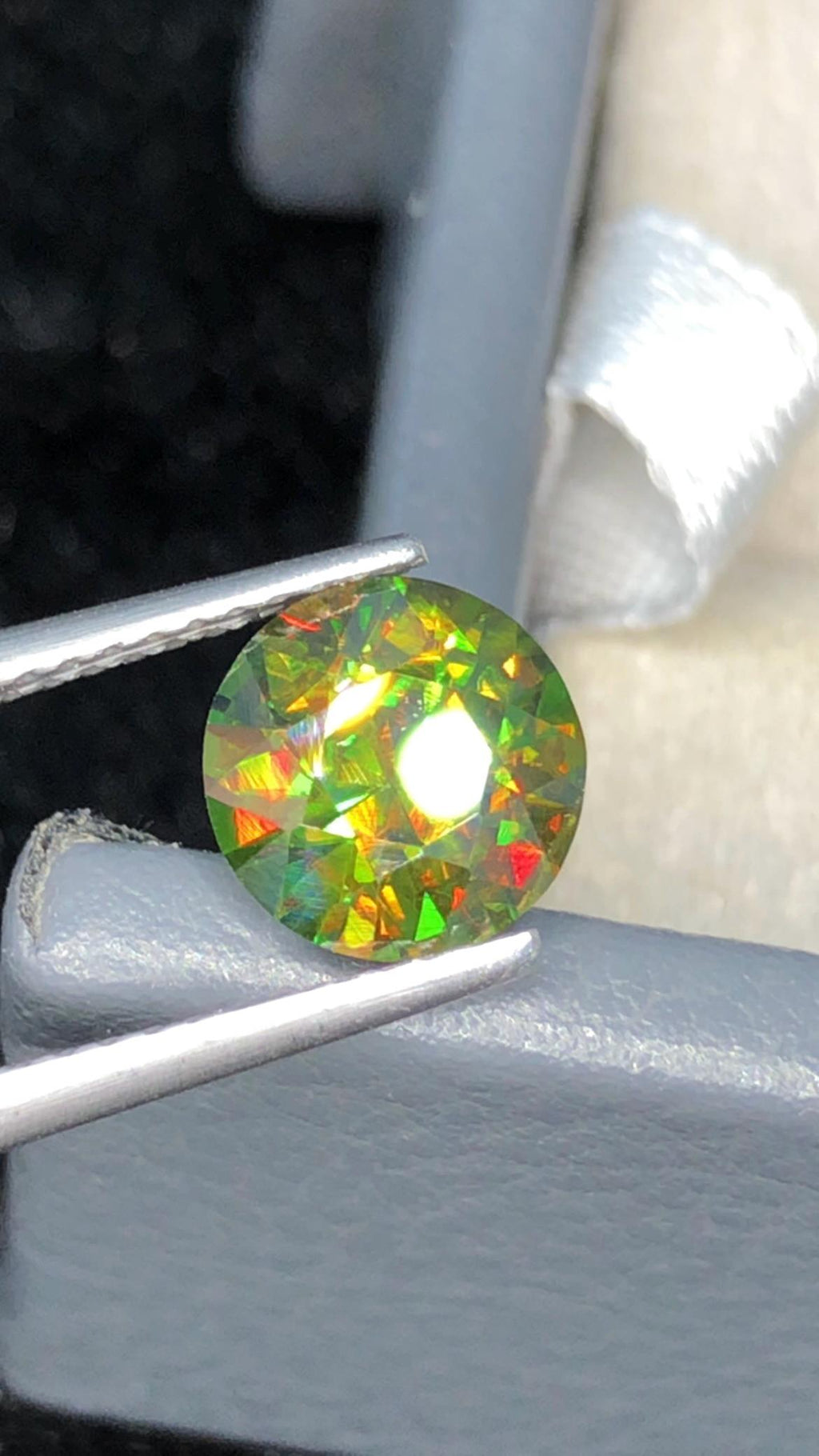 Chrome Sphene 1.90ct Round Cut From Madagascar