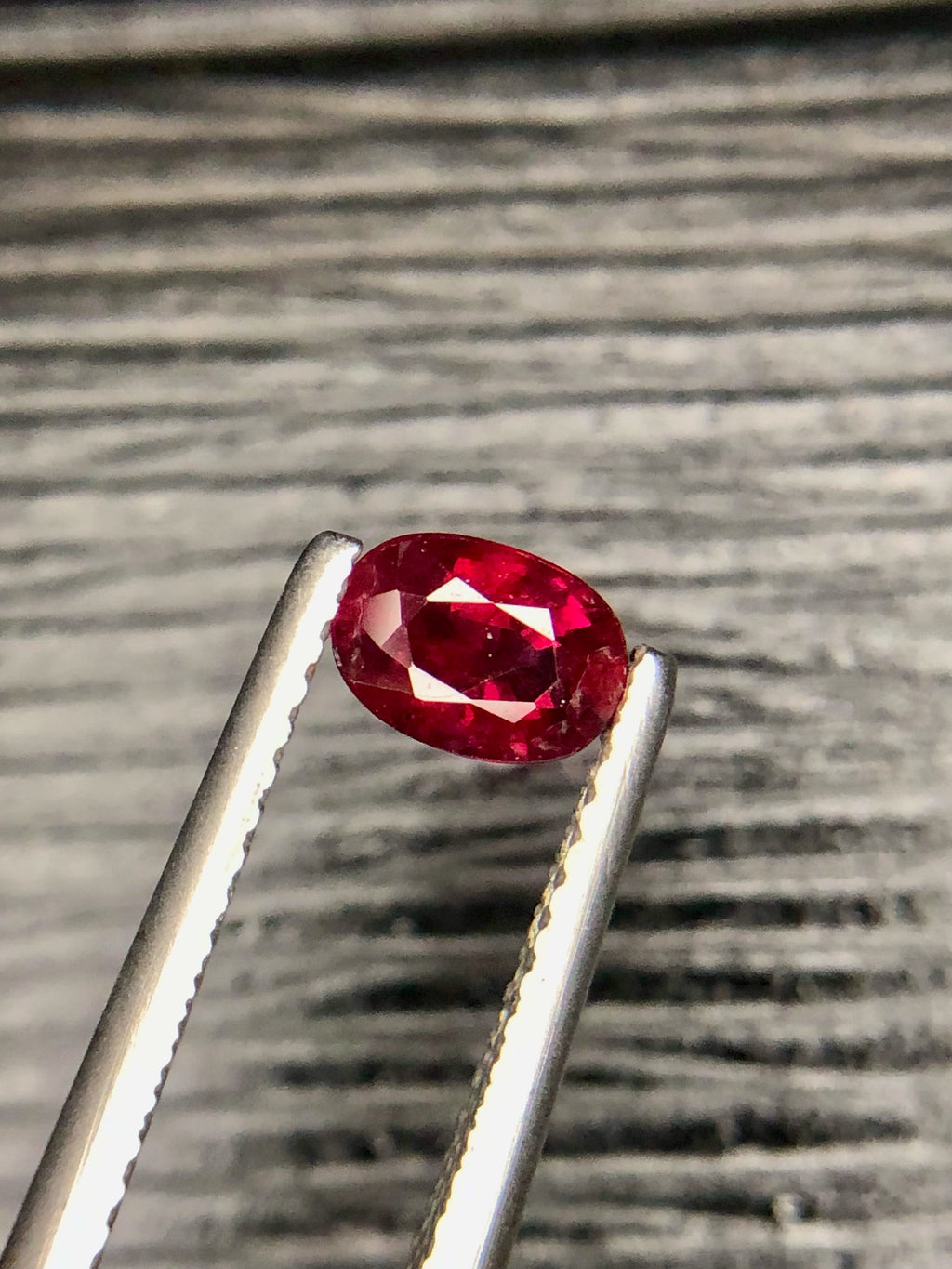 Mozambique Red Ruby AAA: 0.70 CT Oval Cut Loose Gemstone