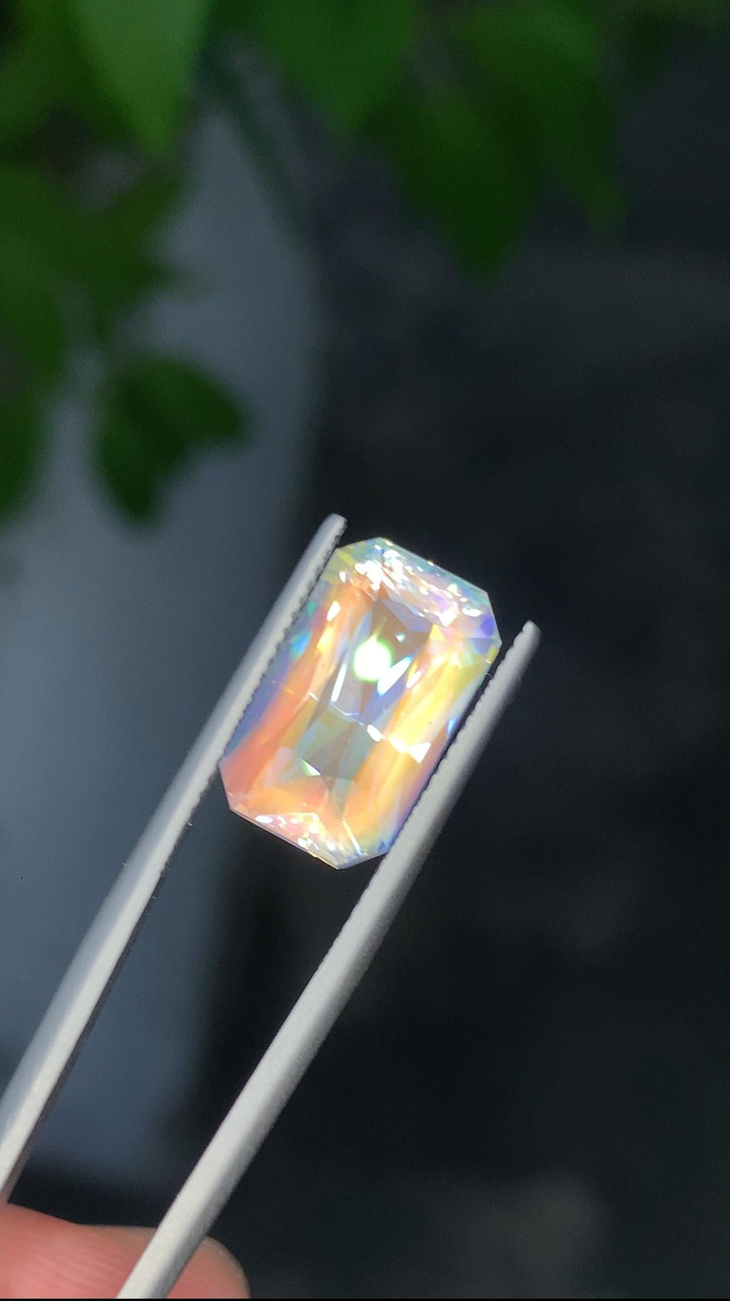 Rainbow Moonstone Gemstone: Flashy Blue Sheen, 9.80 ct Loose Stone