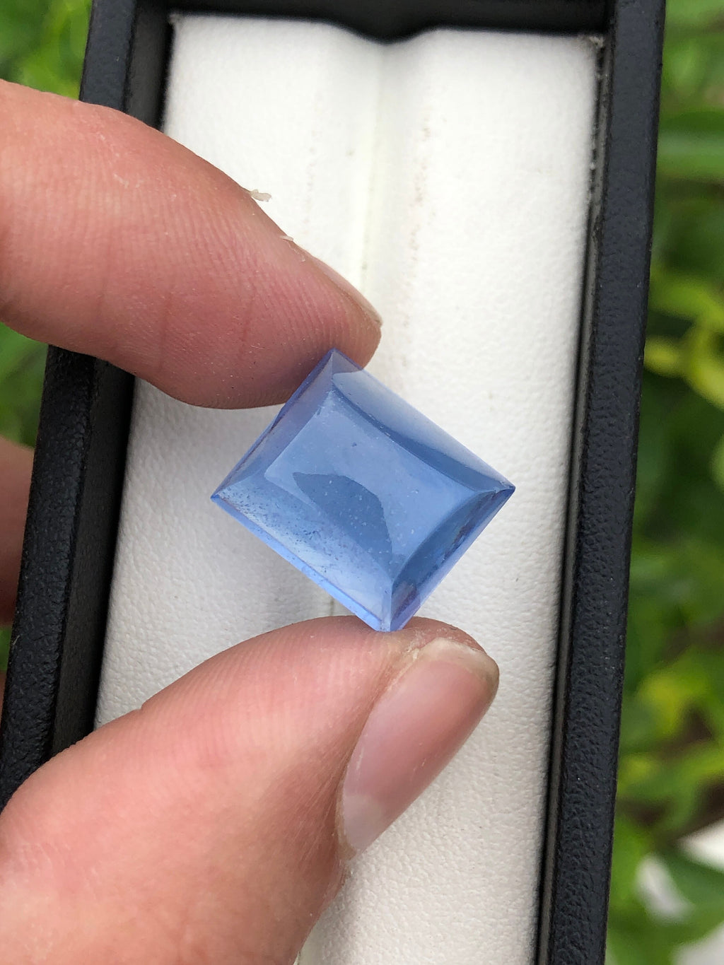 Santa Maria Aquamarine Sugarloaf Cabochon: Blue Gemstone, 16.0 CT
