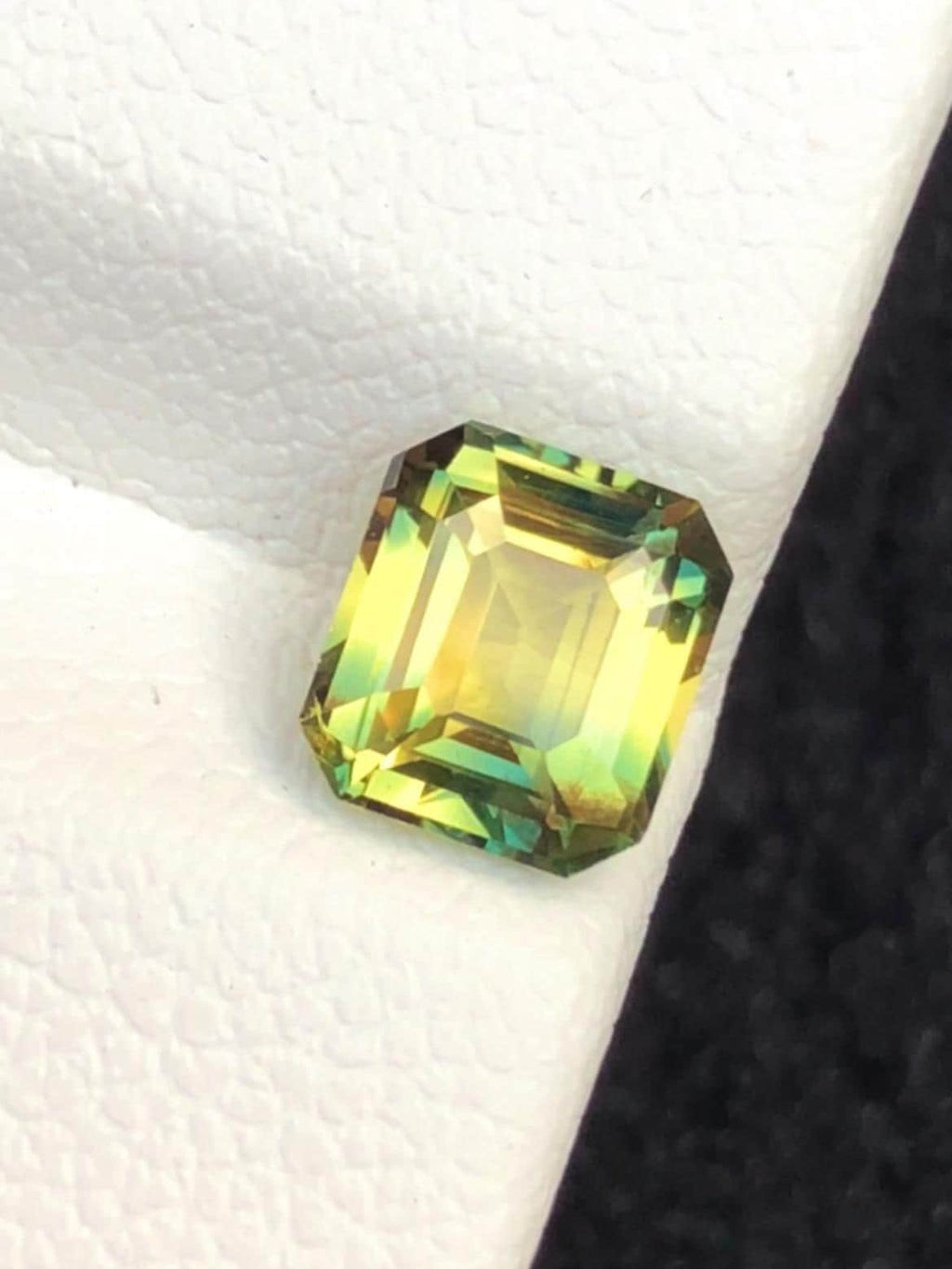 Green Sapphire 1.27ct Octagonal Cut Madagascar No-Heat Certified