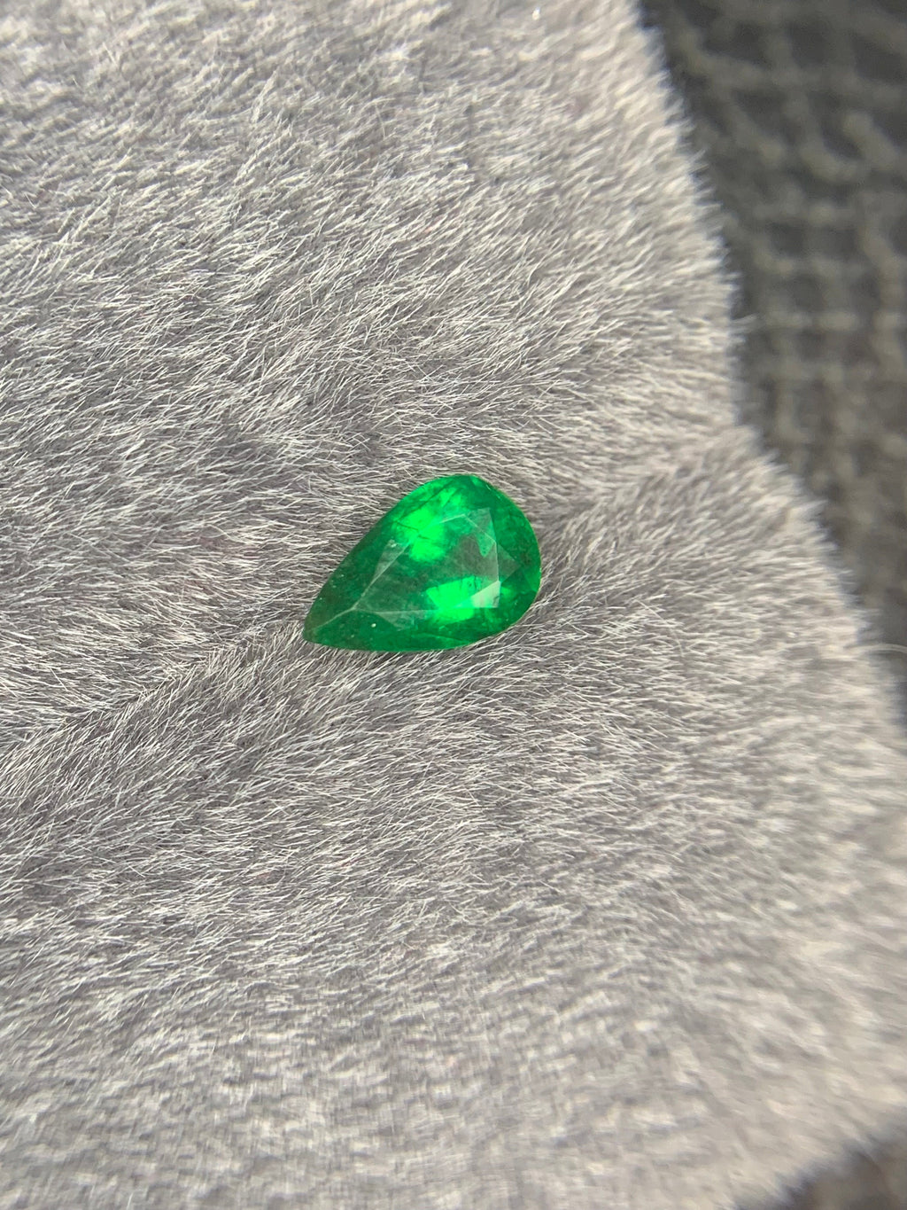 Zambia Emerald Gemstone: 1.57 CT Pear Cut, Vivid Green