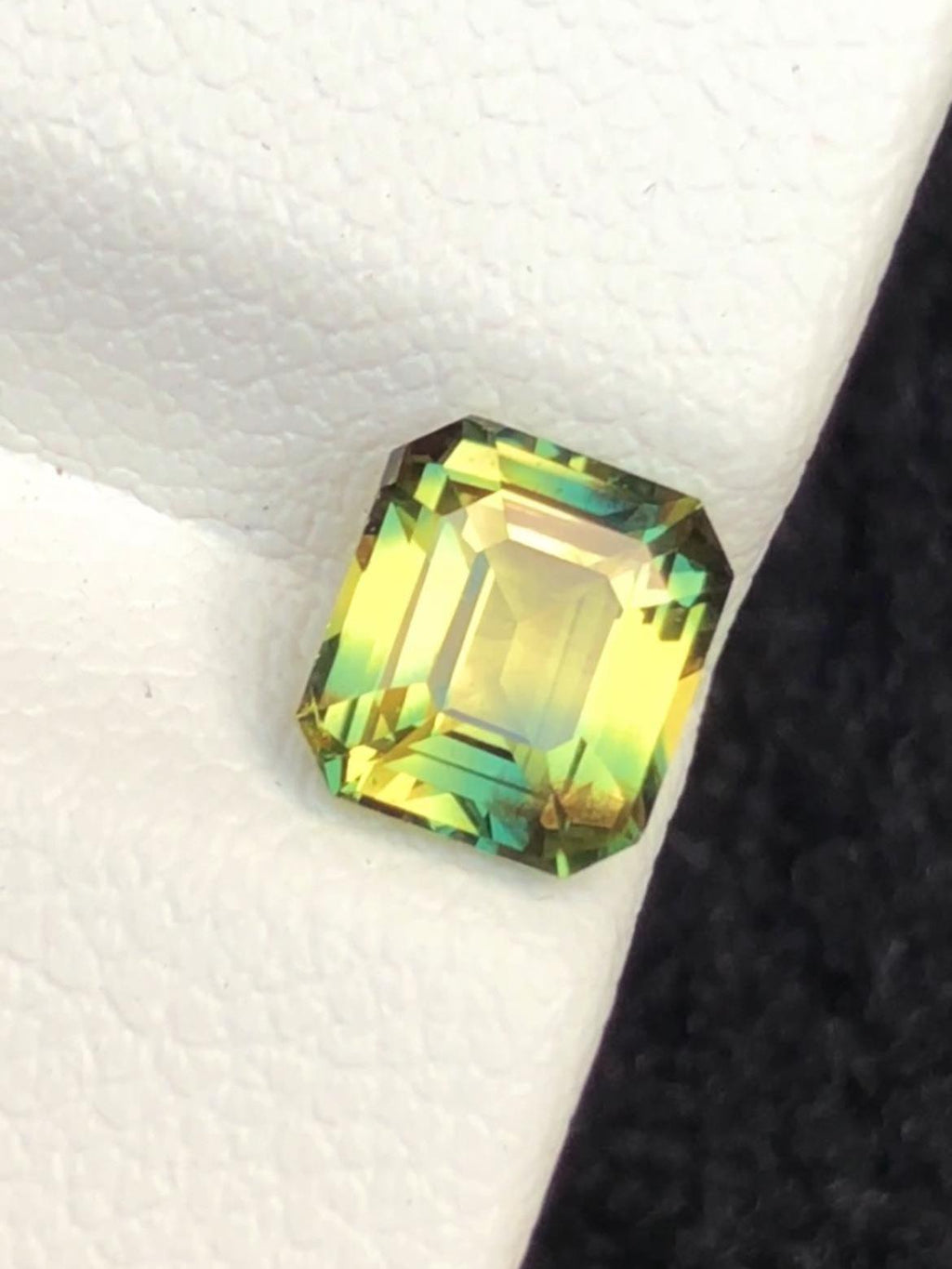 Green Sapphire 1.27ct Octagonal Cut Madagascar No-Heat Certified