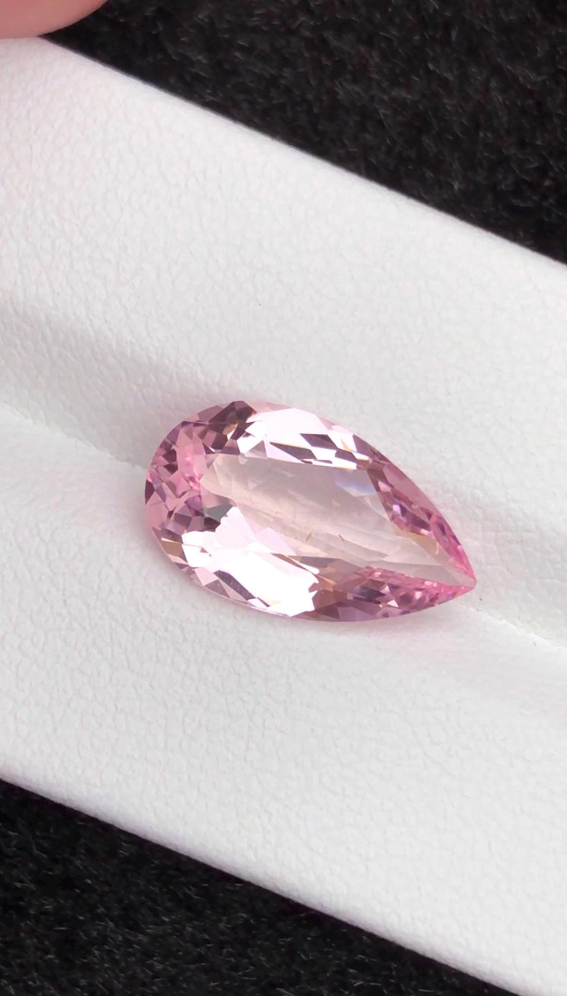 Pink Morganite 4.45 ct Pear Cut – From Pakistan