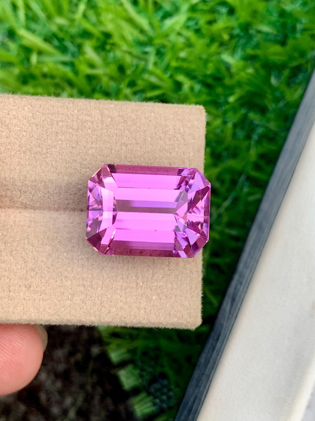 Emerald Cut Pink Kunzite Gemstone: 20.60 CT October Birthstone