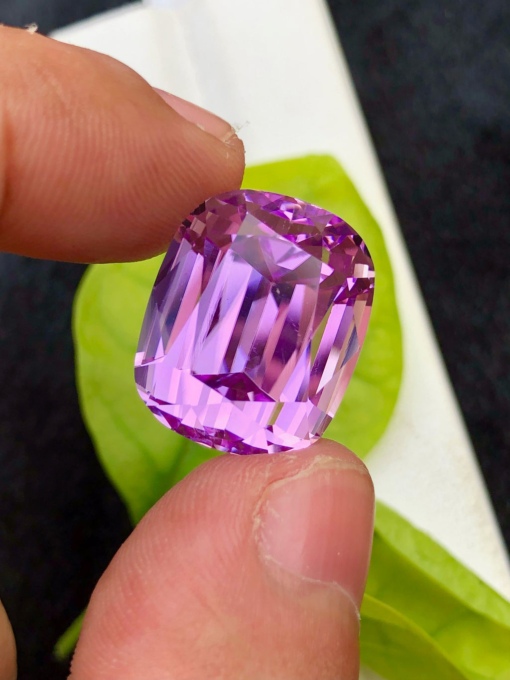 Natural Lavender Pink Kunzite Gemstone: Flawless Cushion Cut, 31.55 CT
