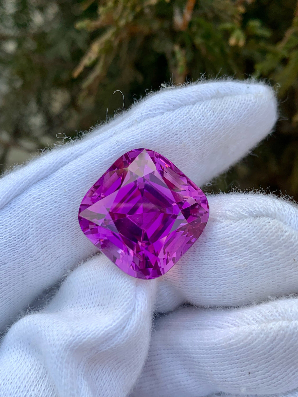 49 CT Pink Purple Kunzite Gemstone: Cushion Cut Ring Stone