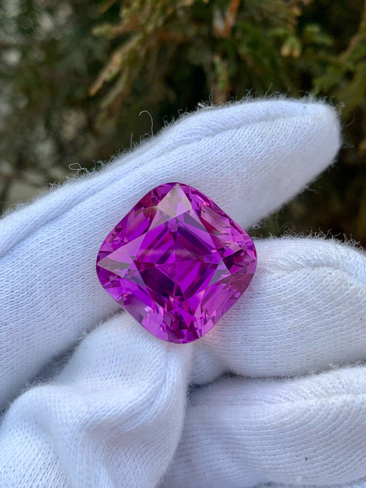 49 CT Pink Purple Kunzite Gemstone: Cushion Cut Ring Stone