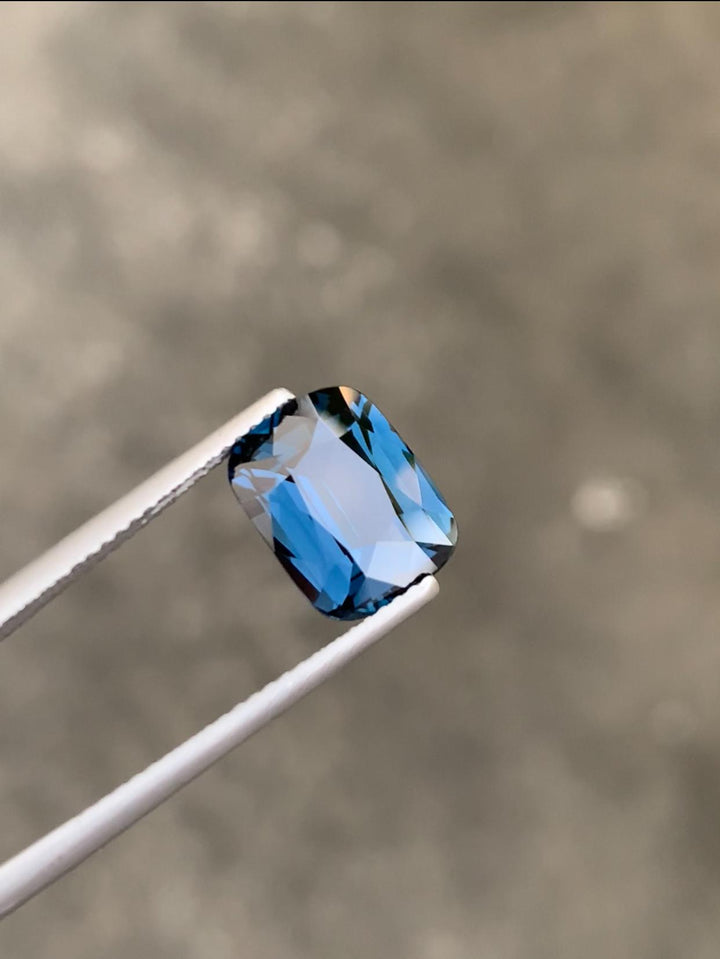4.05ct Natural Cobalt Spinel Gemstone: Vivid Blue, Rare Collector's Stone