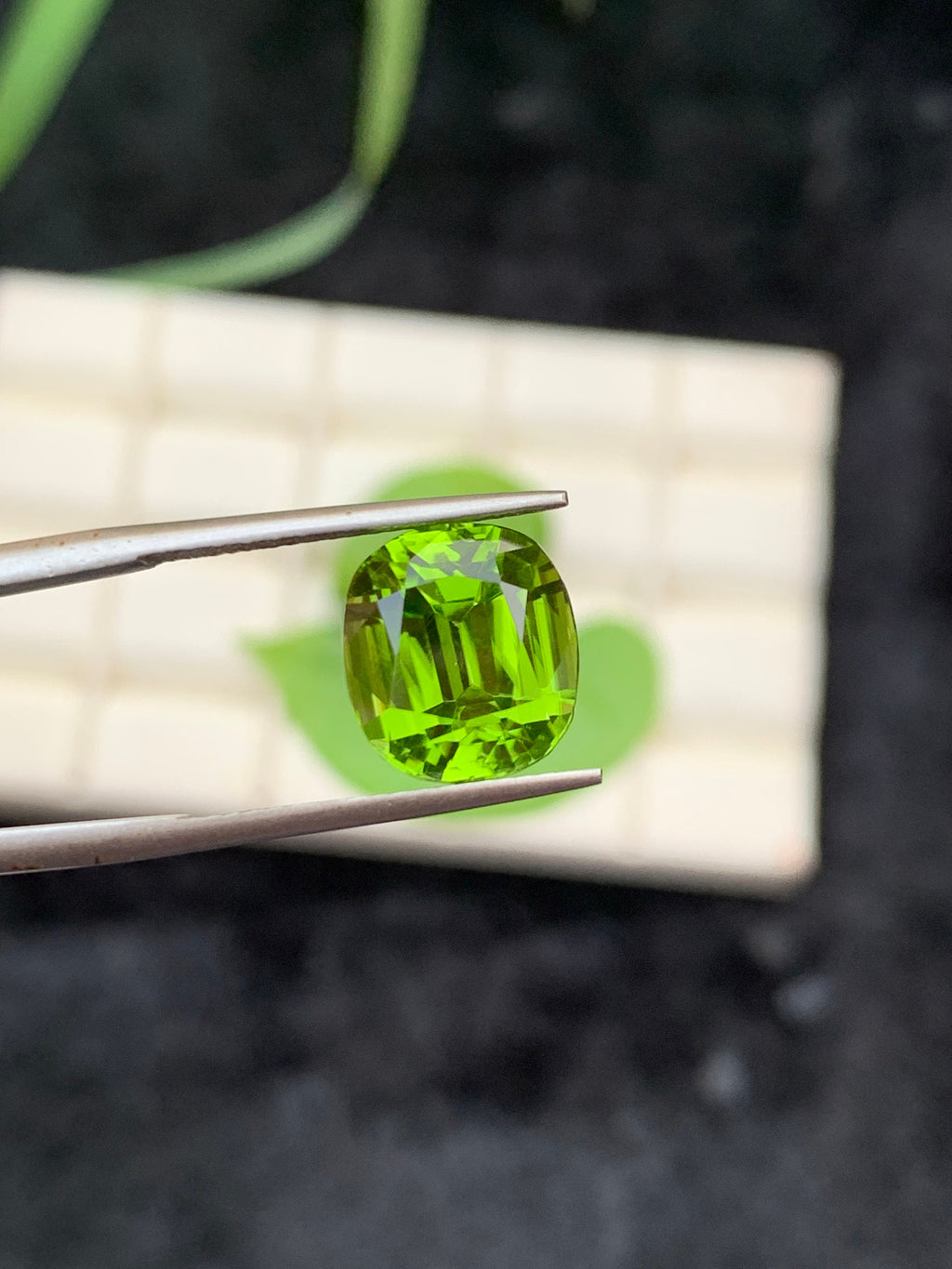 Cushion Cut Olive Peridot Gemstone: Natural VVS Clarity, 6.35 Carat
