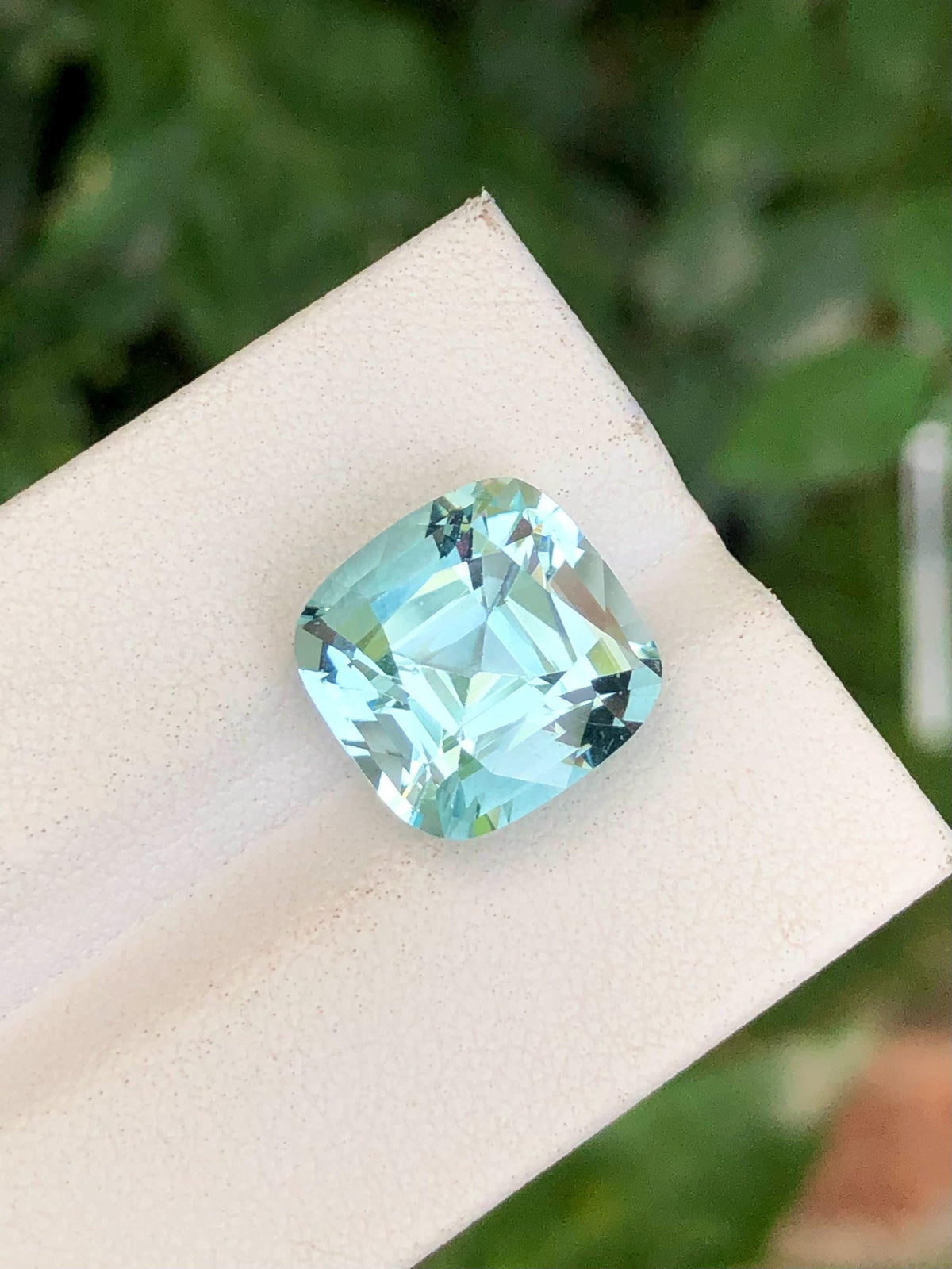Natural Aquamarine  7.80ct Cushion Cut – Aqua Blue Sparkling Gemstone from Pakistan