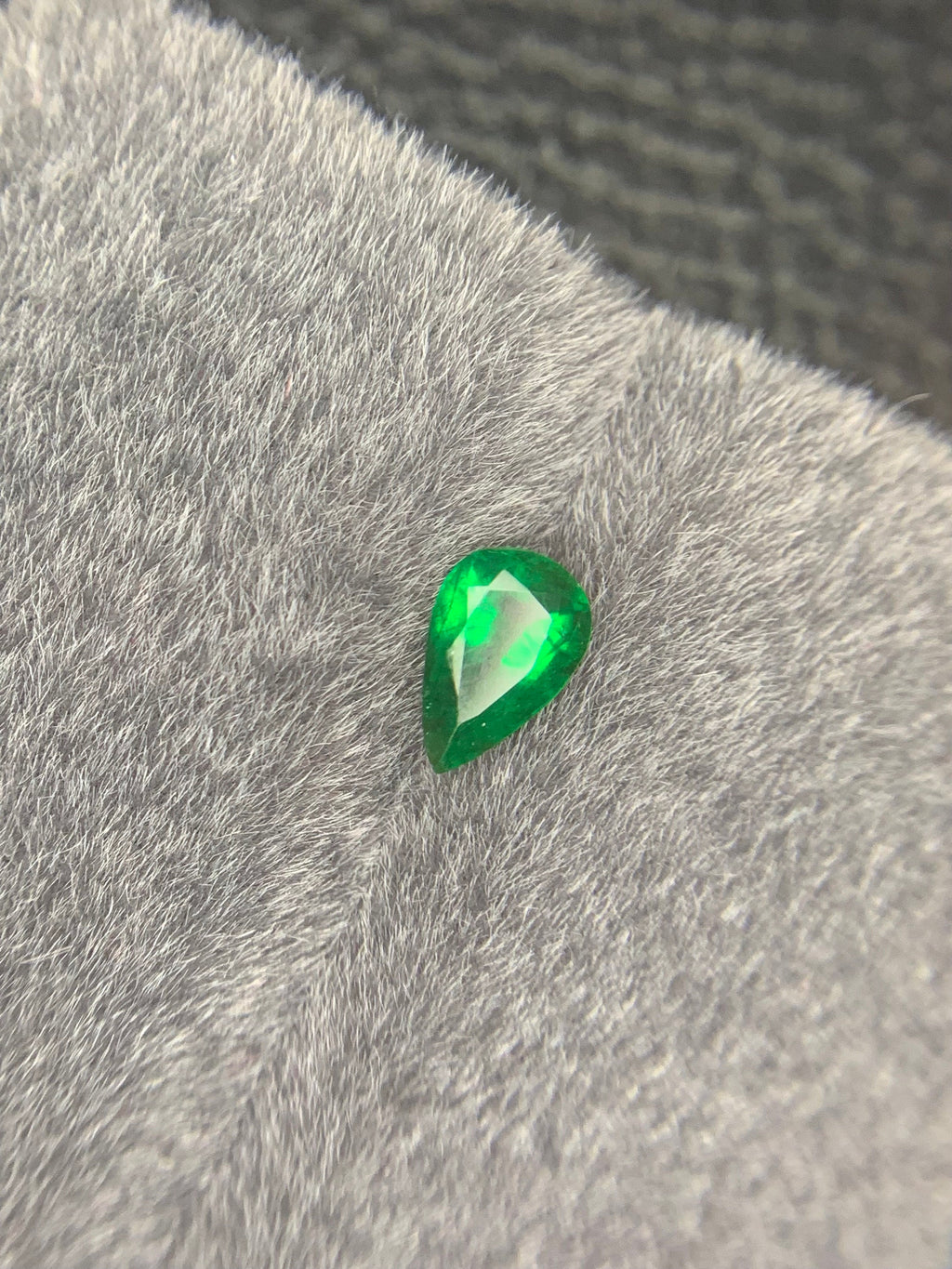 Zambia Emerald Gemstone: 1.57 CT Pear Cut, Vivid Green