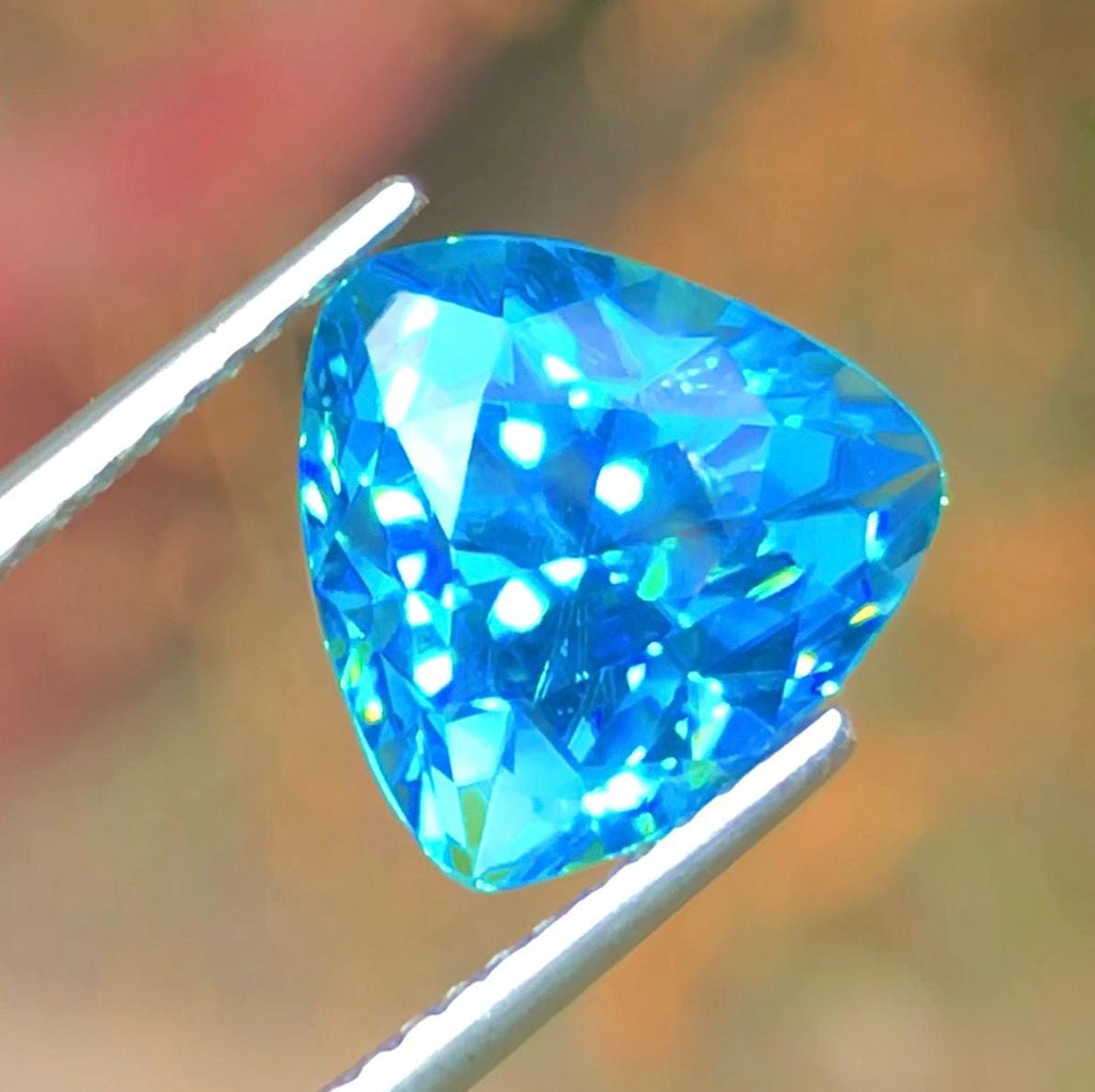 Rich Fire Sparkling Natural Zircon,7.16 Cts Blue Color Cambodian Mines Zircon
