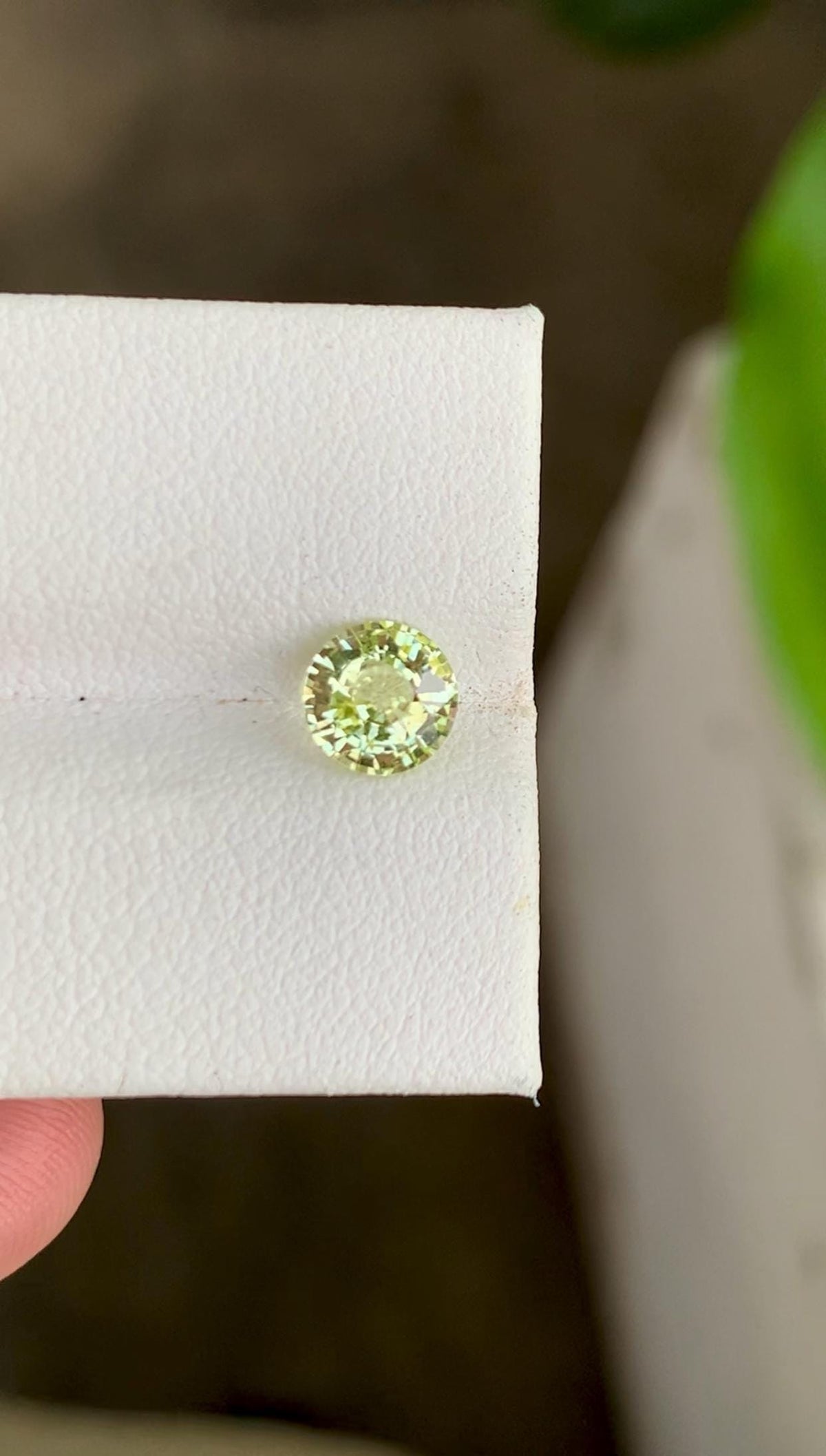 1.16 Carat Yellow-Green Chrysoberyl Gemstone: Round Cut Loose Stone