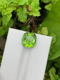 Cushion Cut Peridot Gemstone: Green Faceted Loose Stone, 4.75 CT