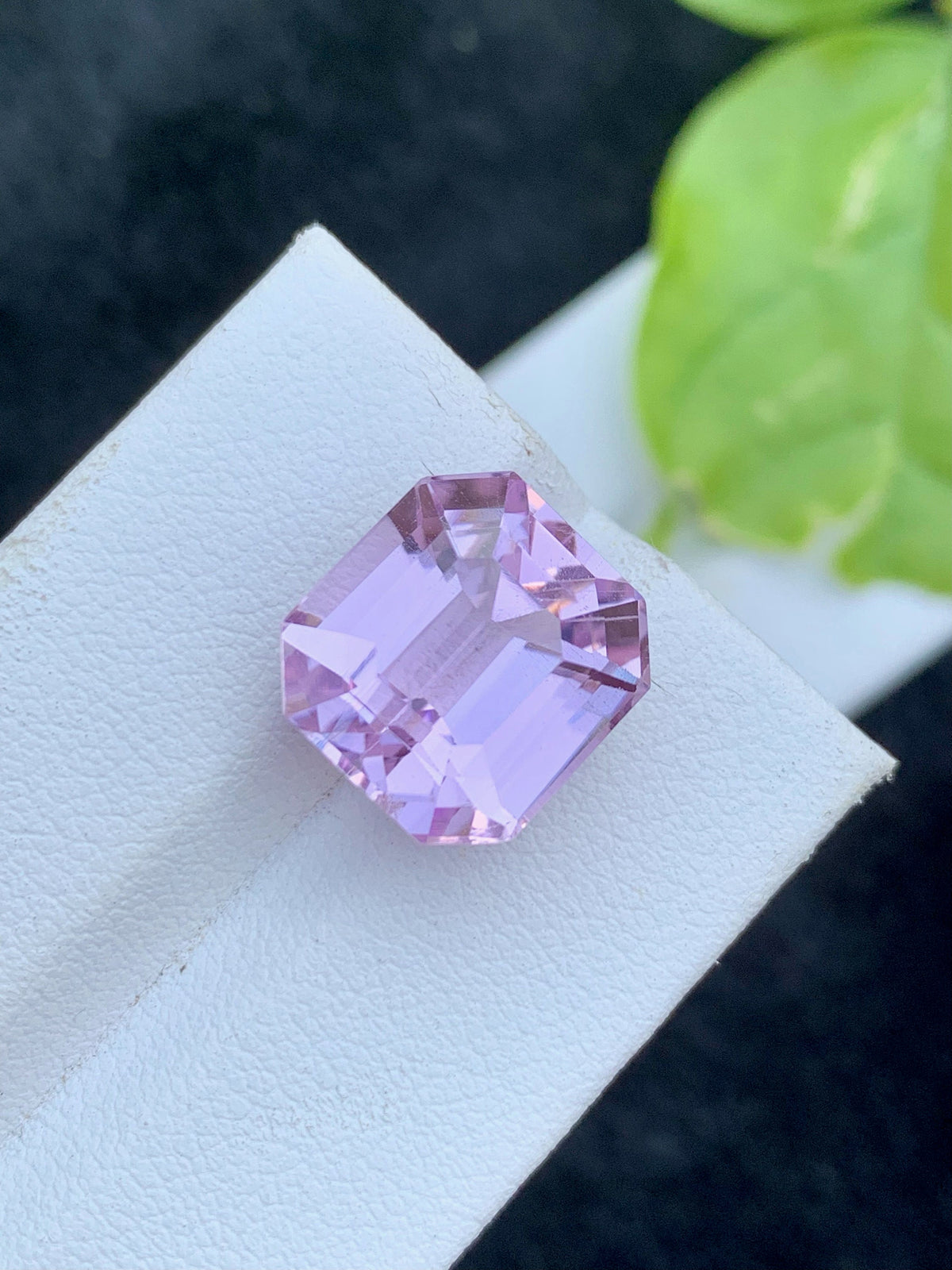 Natural Pink Kunzite Gemstone: 12.35 CT Asscher Cut Loose Stone