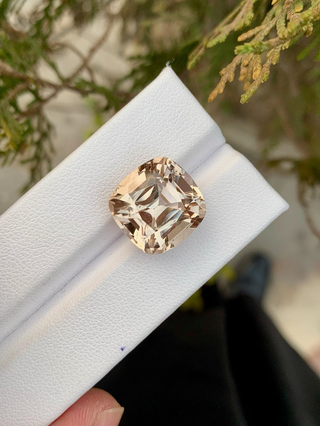 Natural Imperial Topaz Gemstone: 18.20 CT Faceted Cushion Cut