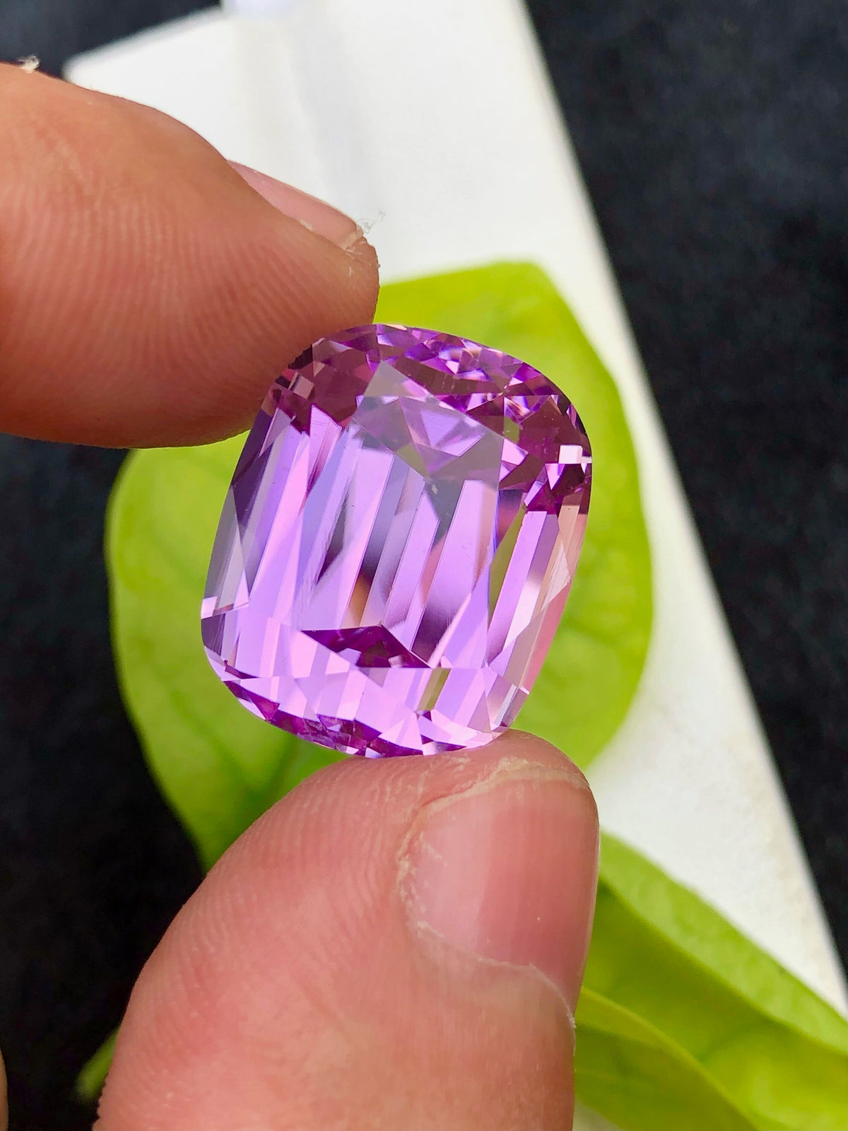 Natural Lavender Pink Kunzite Gemstone: Flawless Cushion Cut, 31.55 CT