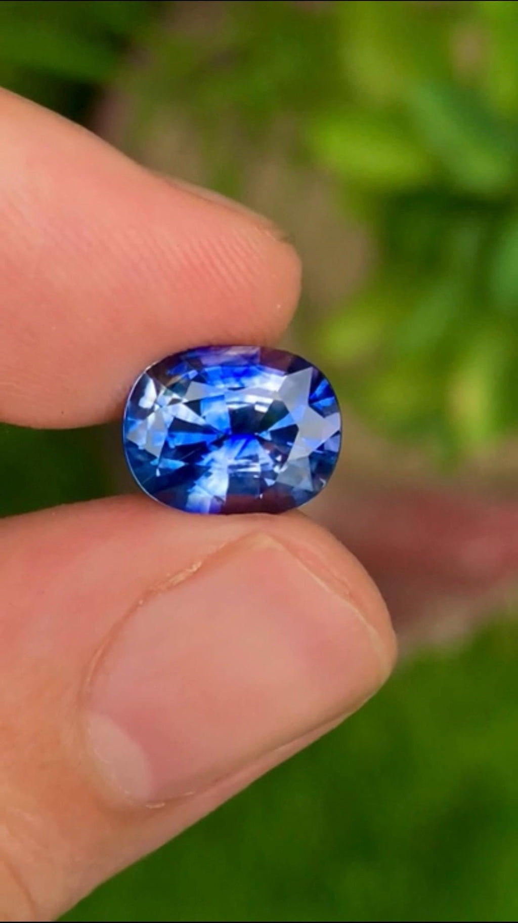 Cornflower Blue Sapphire 3.58ct Oval Cut – Sri Lanka